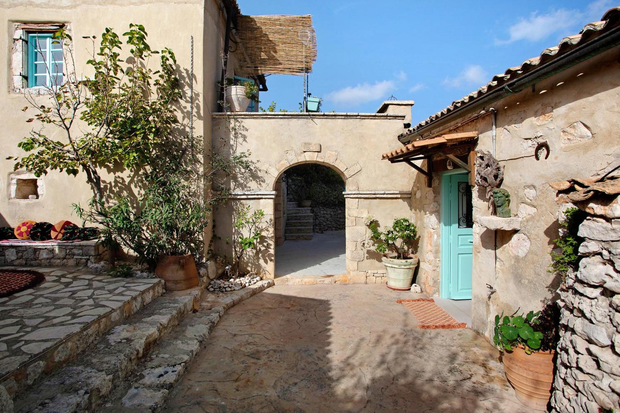 Sira Stonehouse L Holiday home