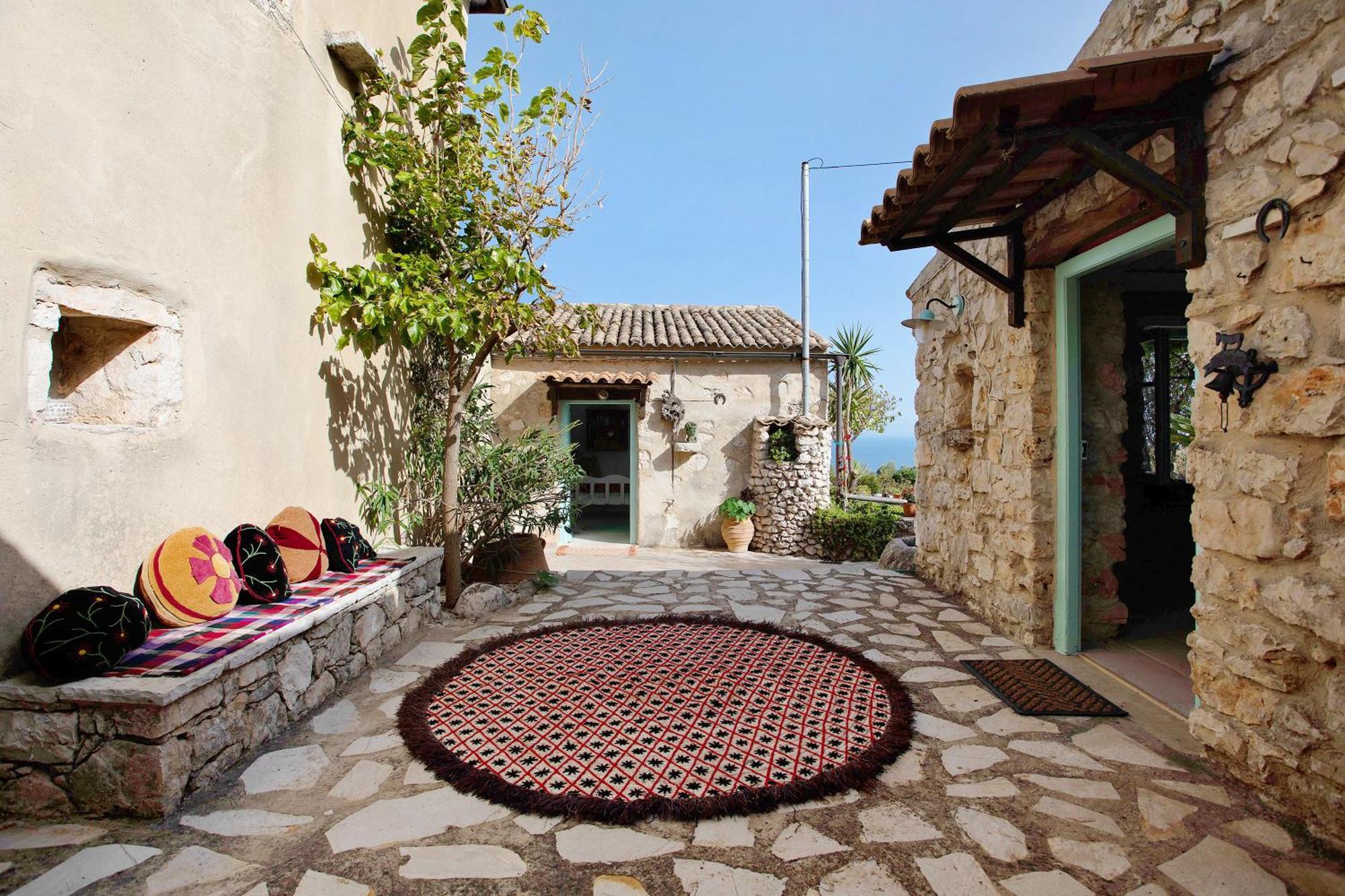 Holiday home Sira Stonehouse Lll Volimes