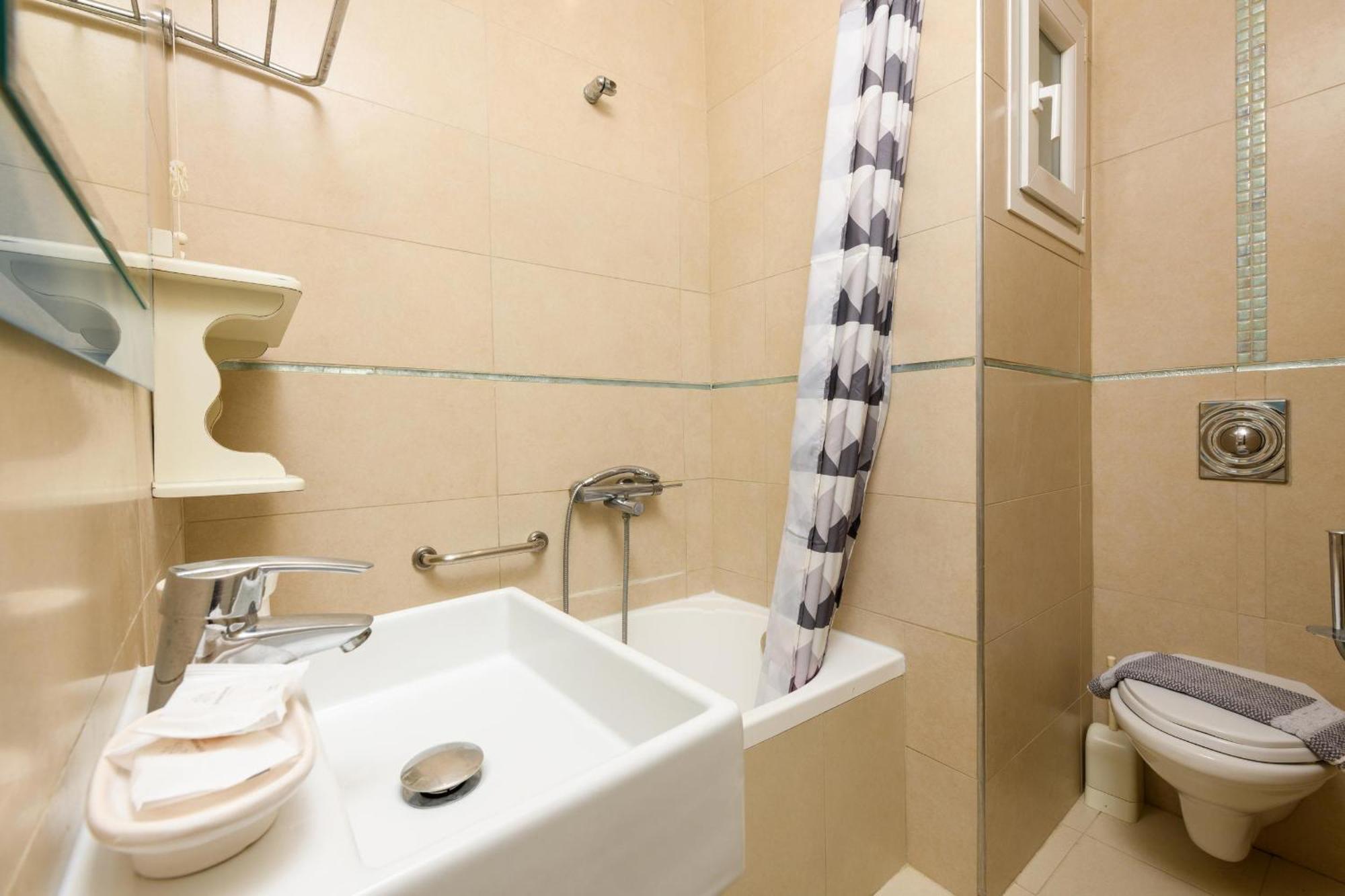 Hotel Timoleon 3*