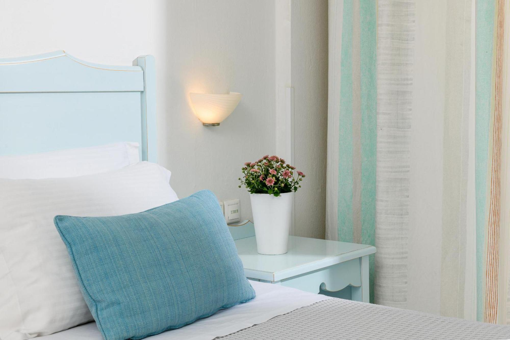 Timoleon Hotel 3*
