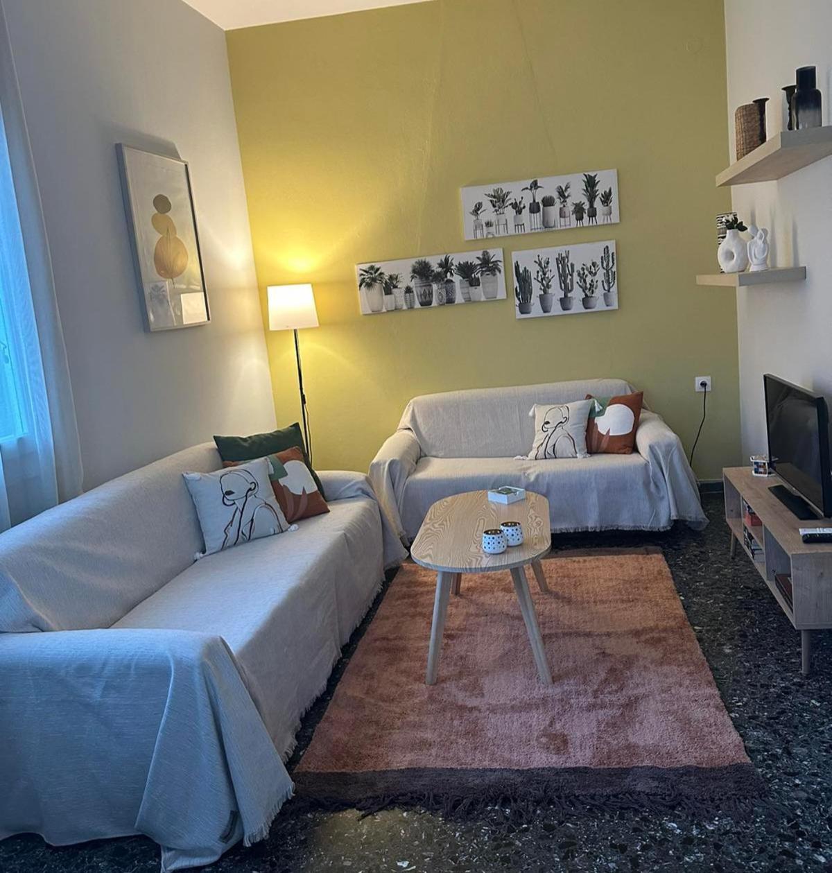 Apartment Happy