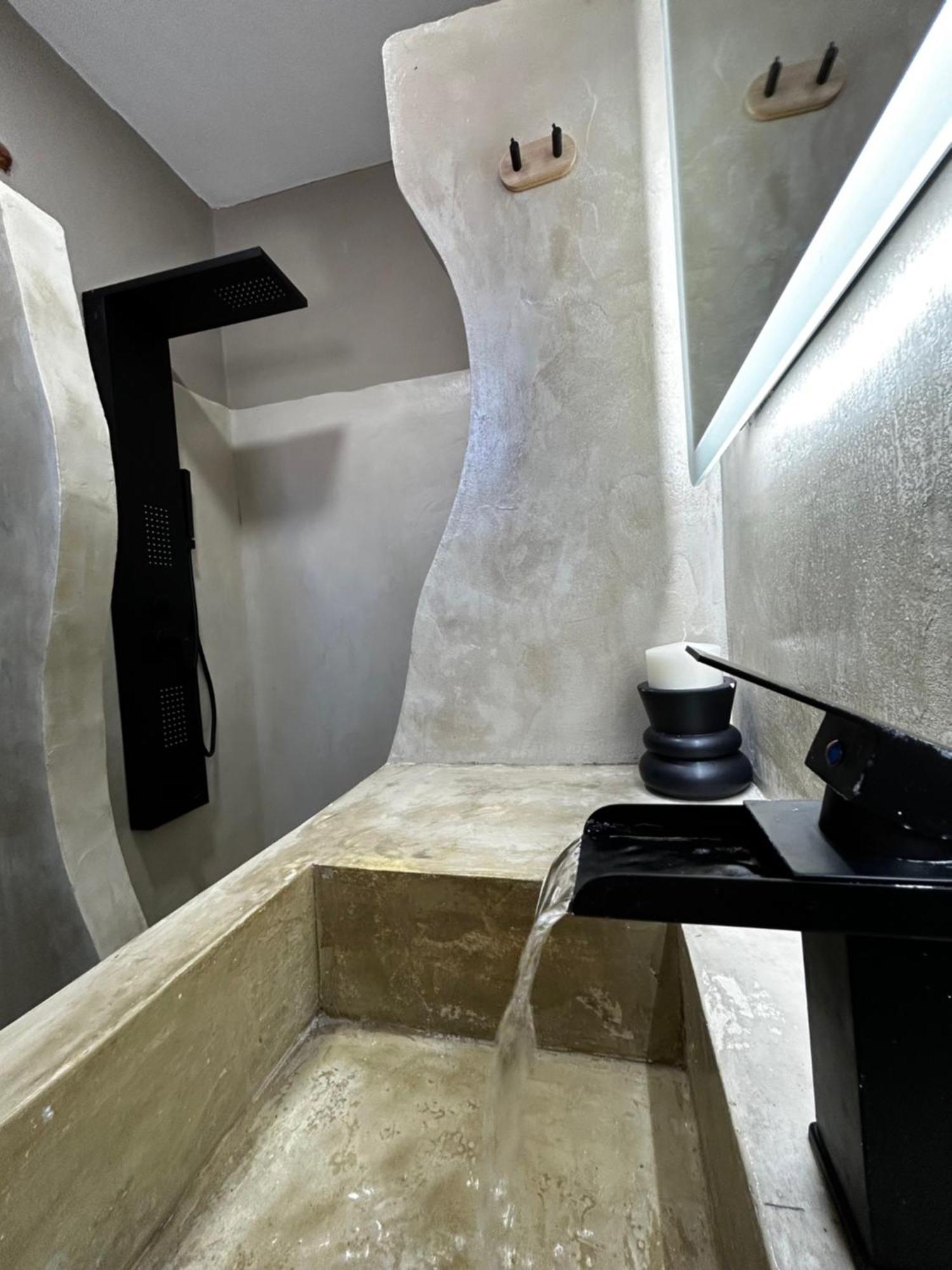 Sonia's Luxury With Jacuzzi *
