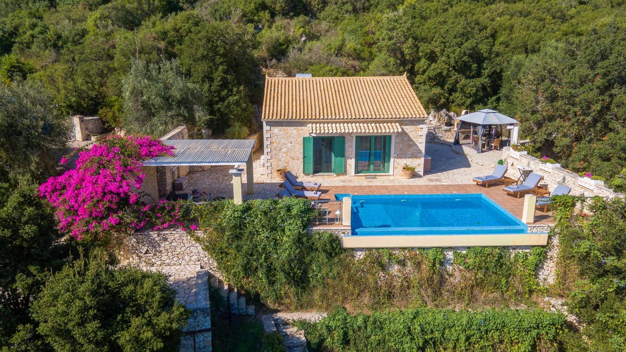 Villa Lilac Lilium Artistsvillas
