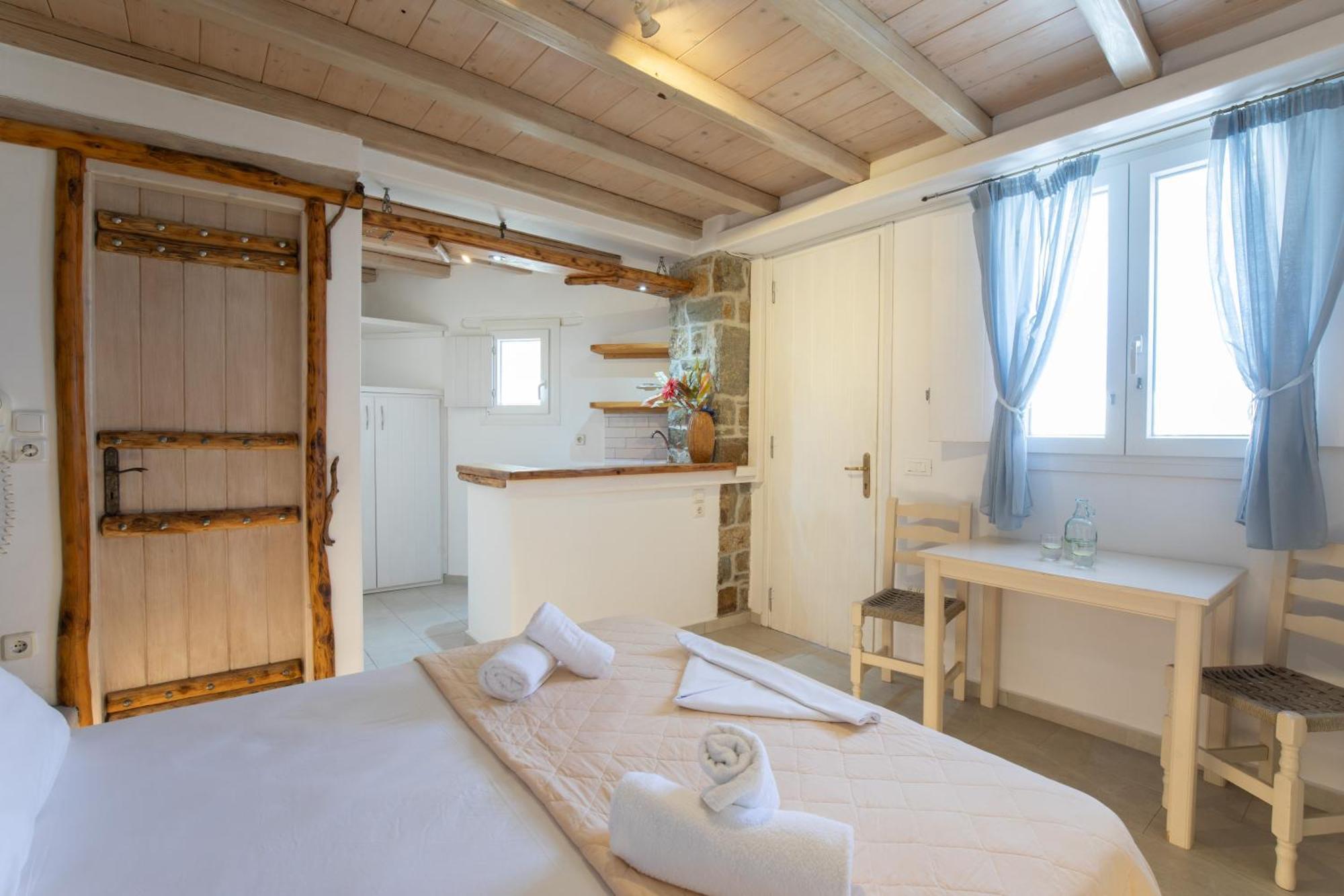 Alexandros Mykonos 2* Klouvas