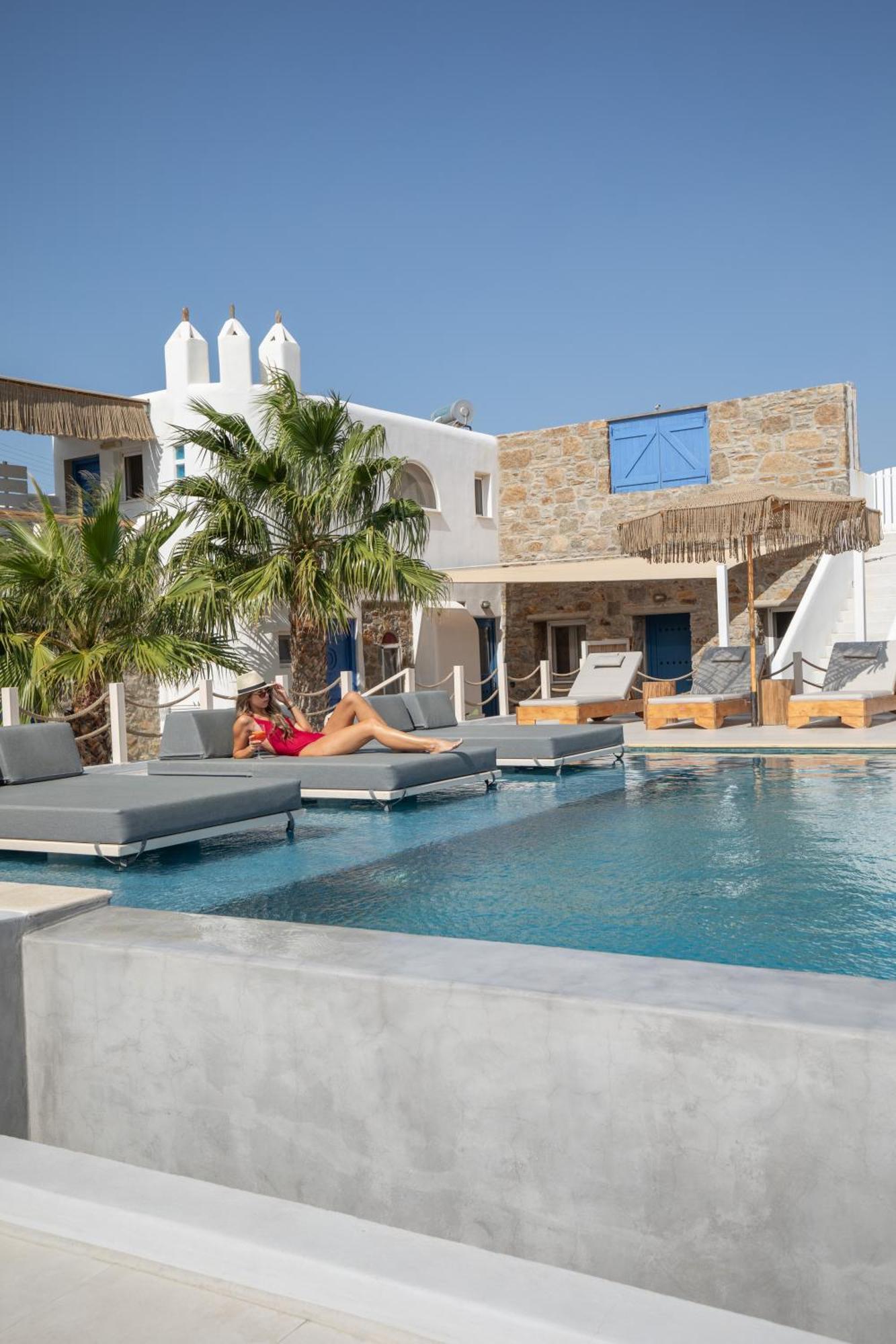 Alexandros Mykonos 2* Klouvas