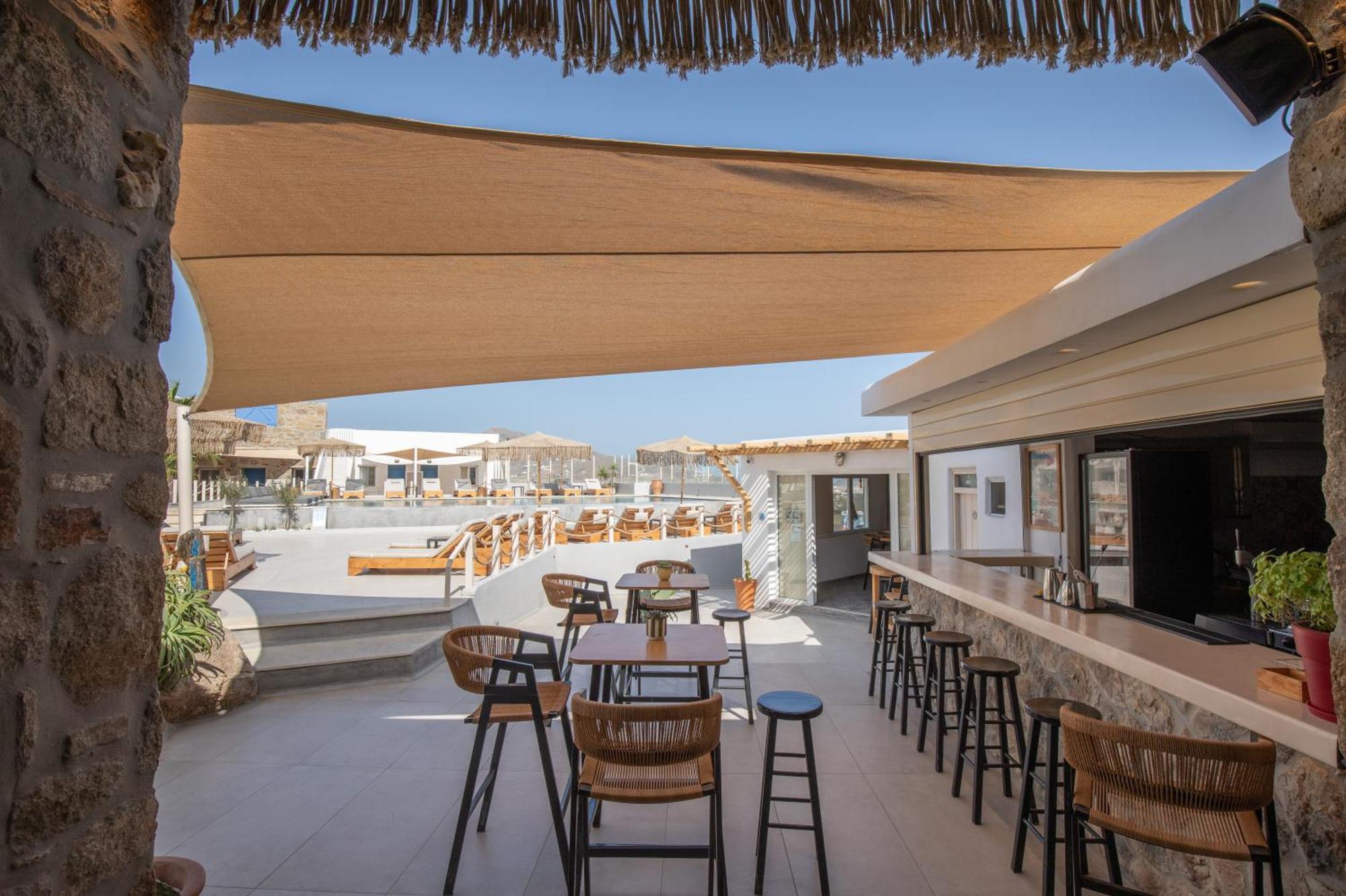 Alexandros Mykonos 2*