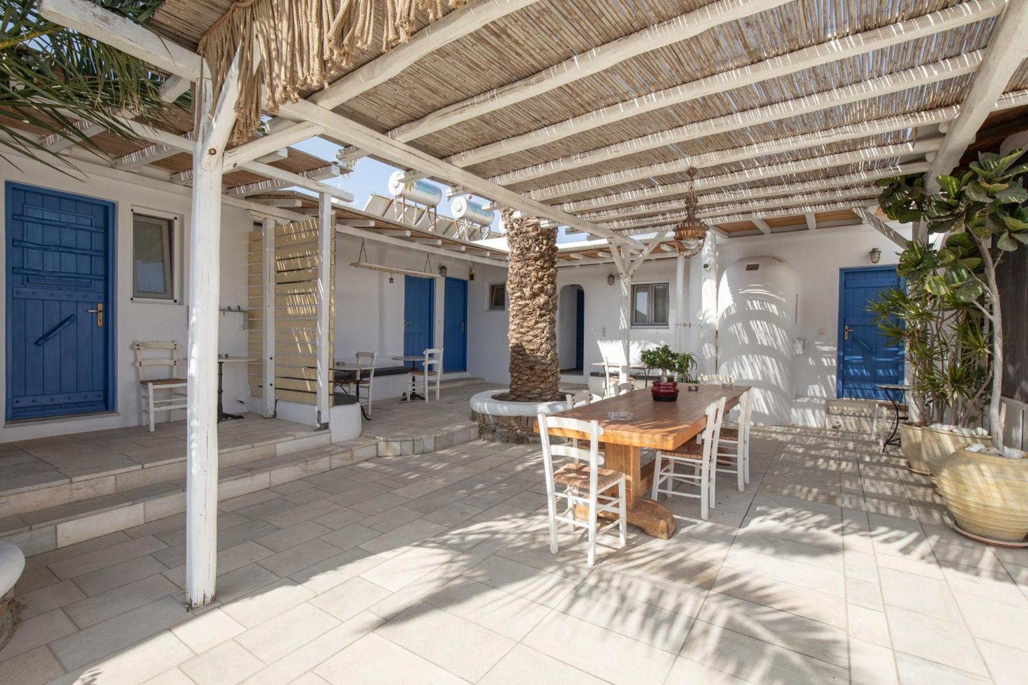 Alexandros Mykonos