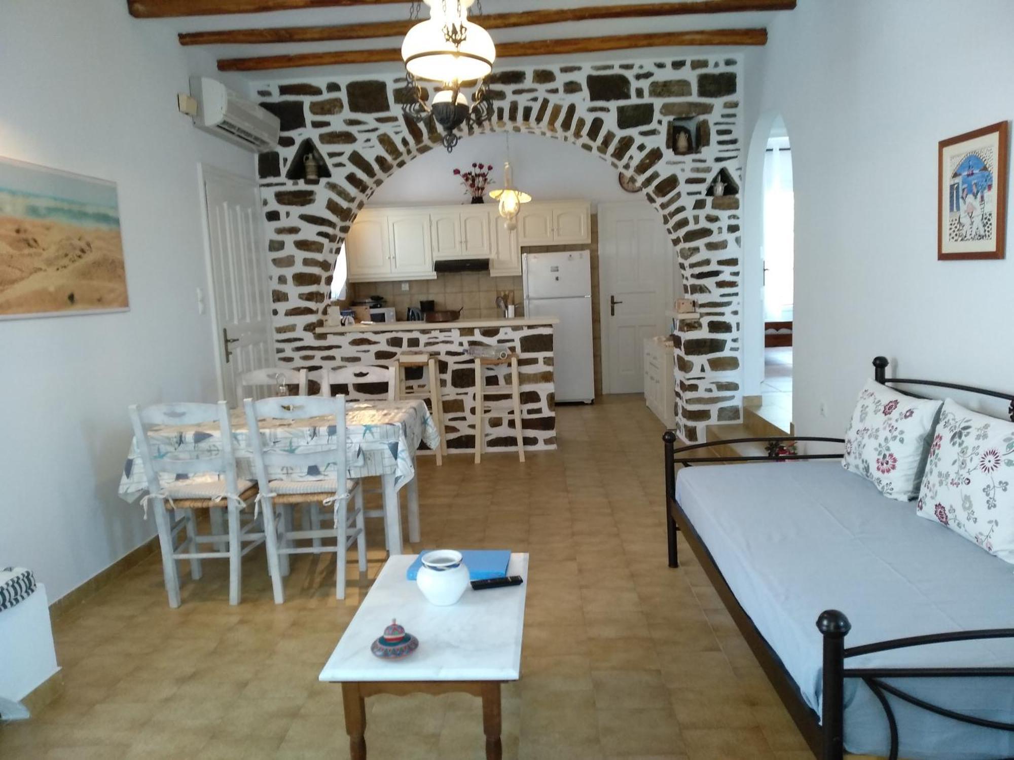 Apartment Mariliza Piso Livadi
