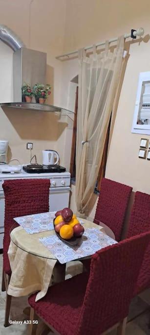 Panos Renos Studio, A Cozy By The Beach! Holiday home