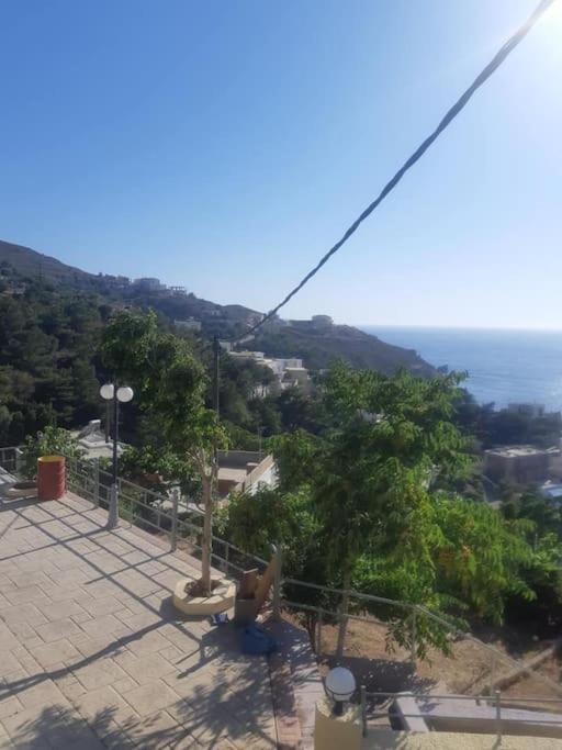 Panos Renos Studio, A Cozy By The Beach!