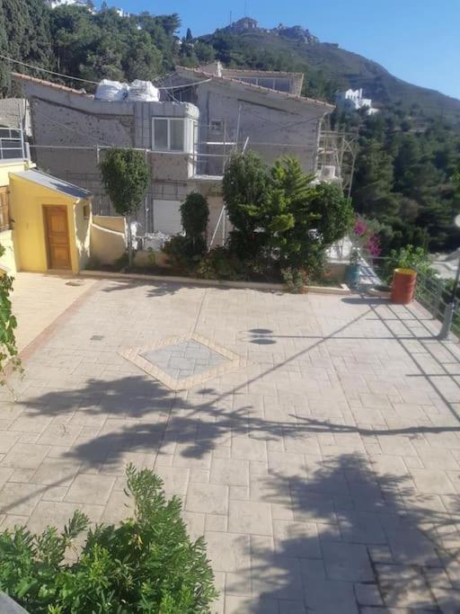 Panos Renos Studio, A Cozy By The Beach! Holiday home