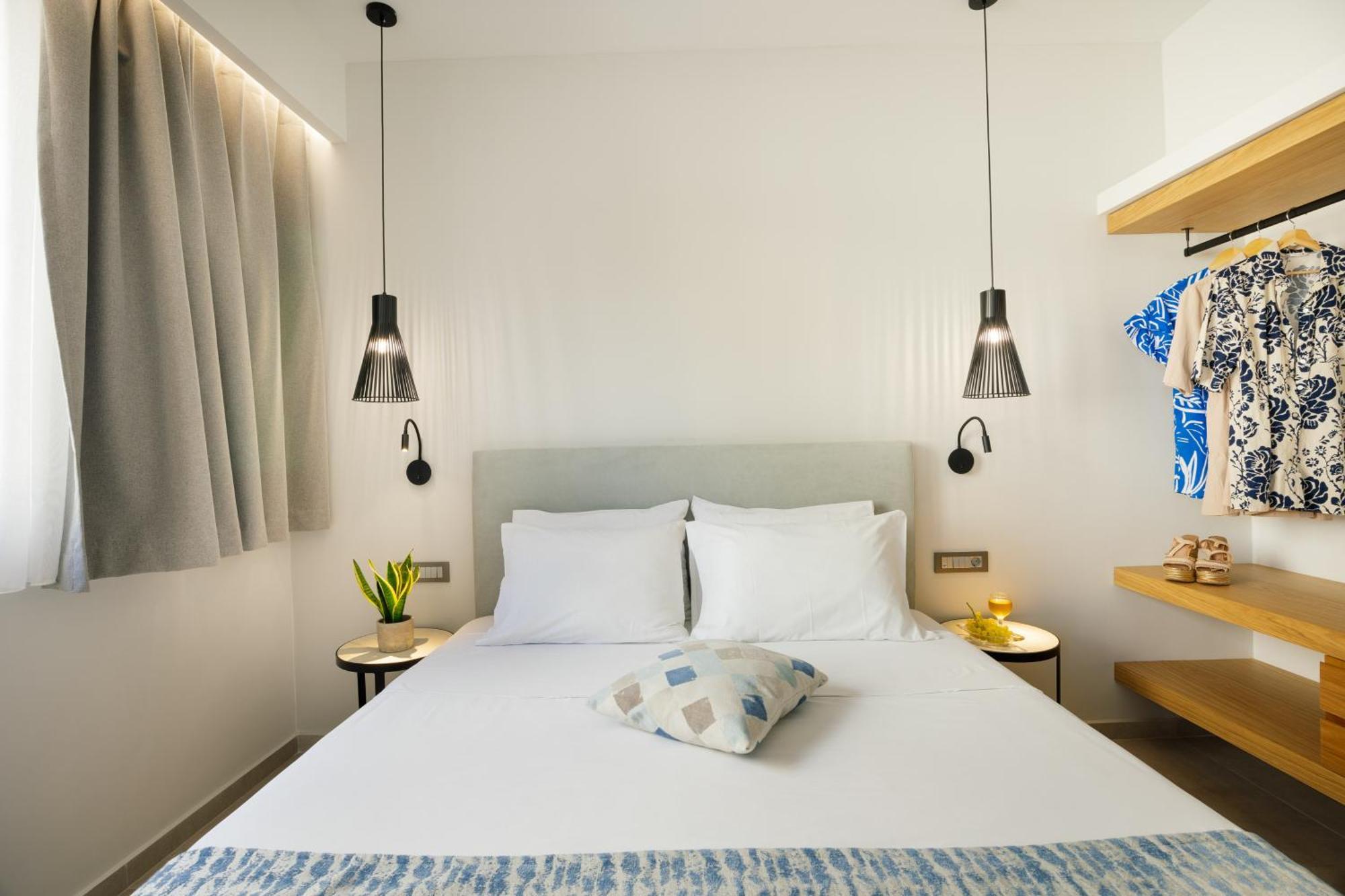 Batis 3* Rethymno (Crete)
