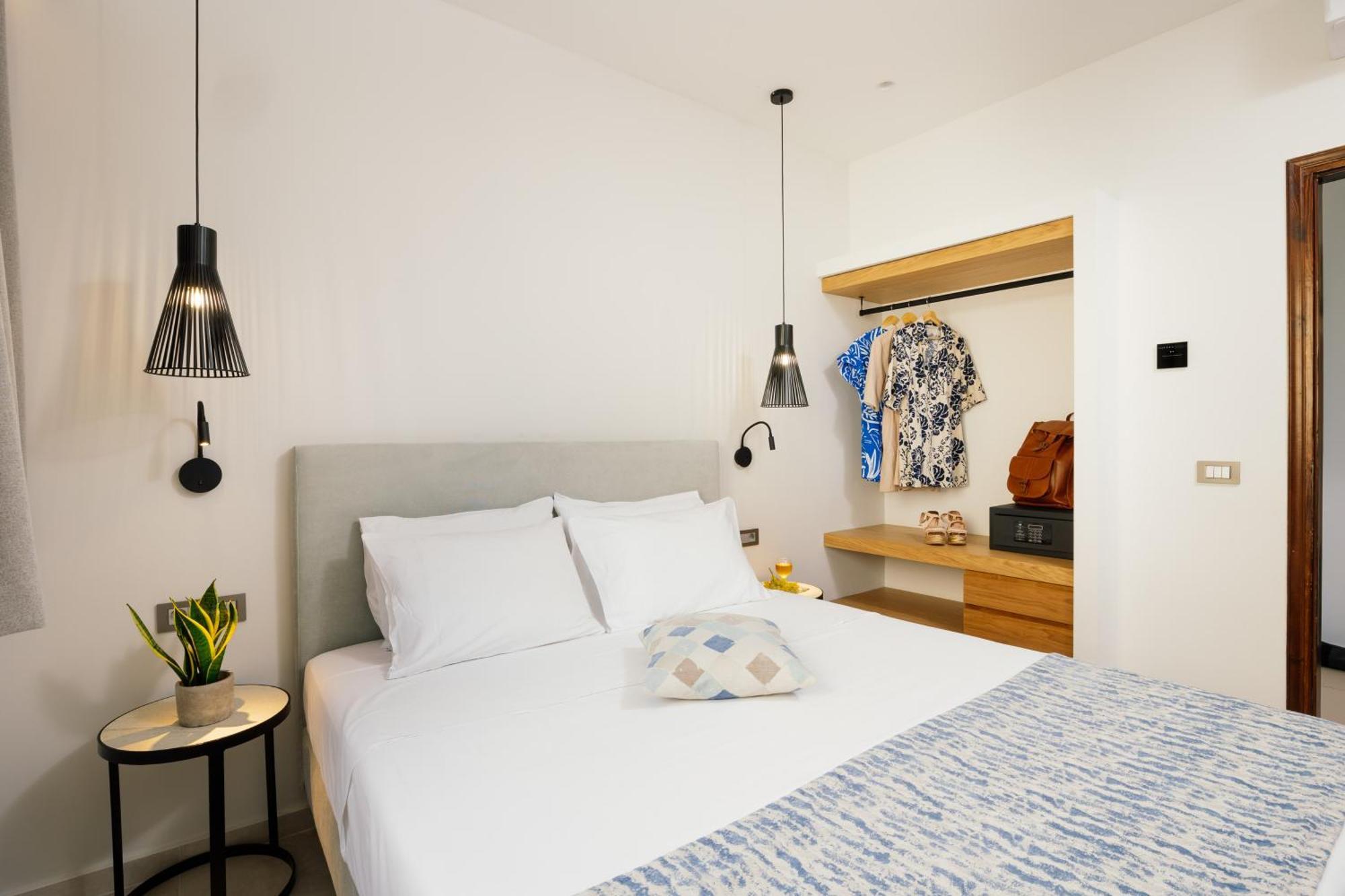 Aparthotel Batis 3*