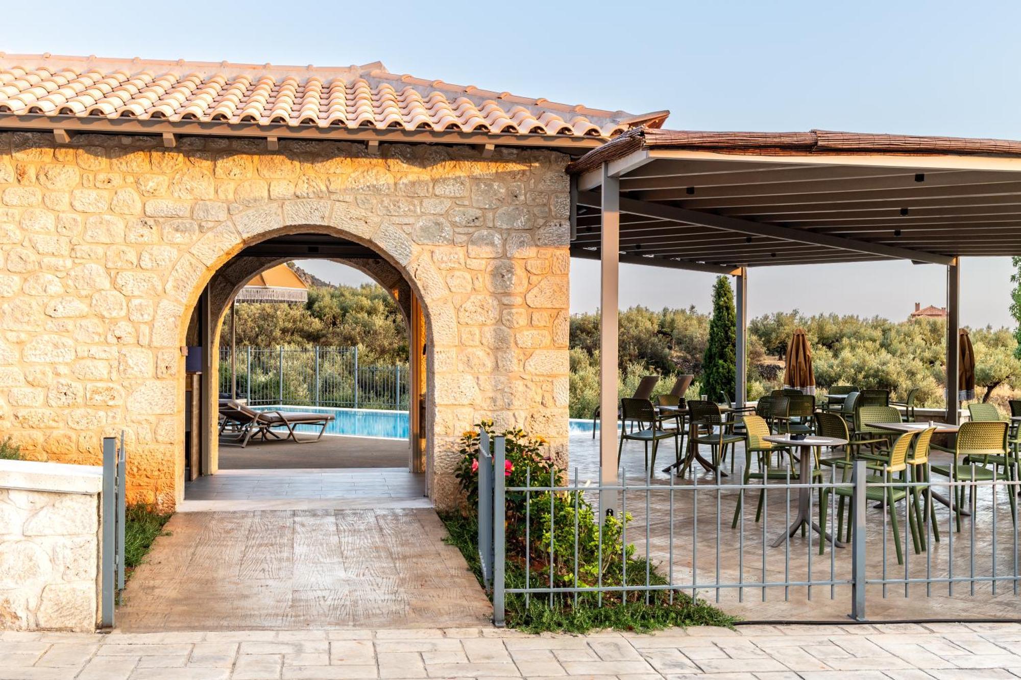 Olympia Zervea With Pool - * Kardamyli