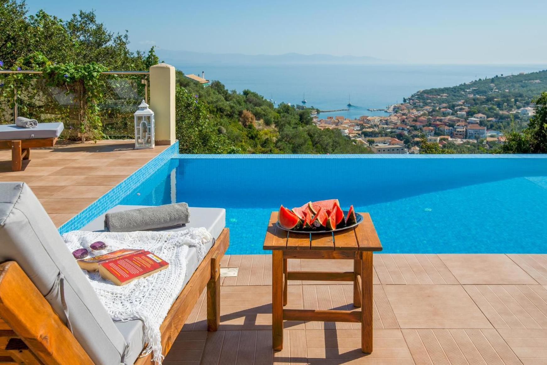 Lilac Lilium Artistsvillas Villa
