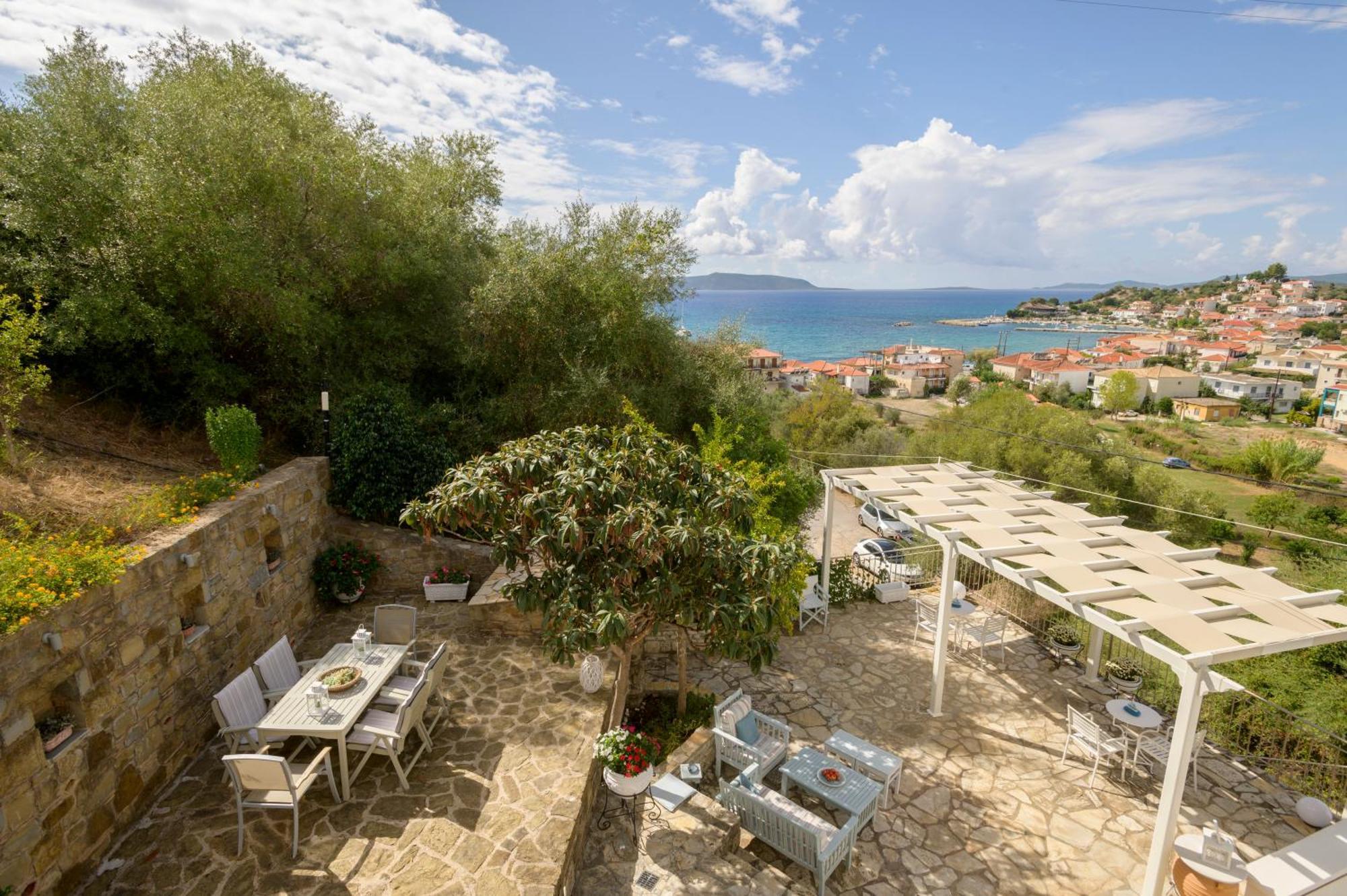 Pelagia's * Finikounta