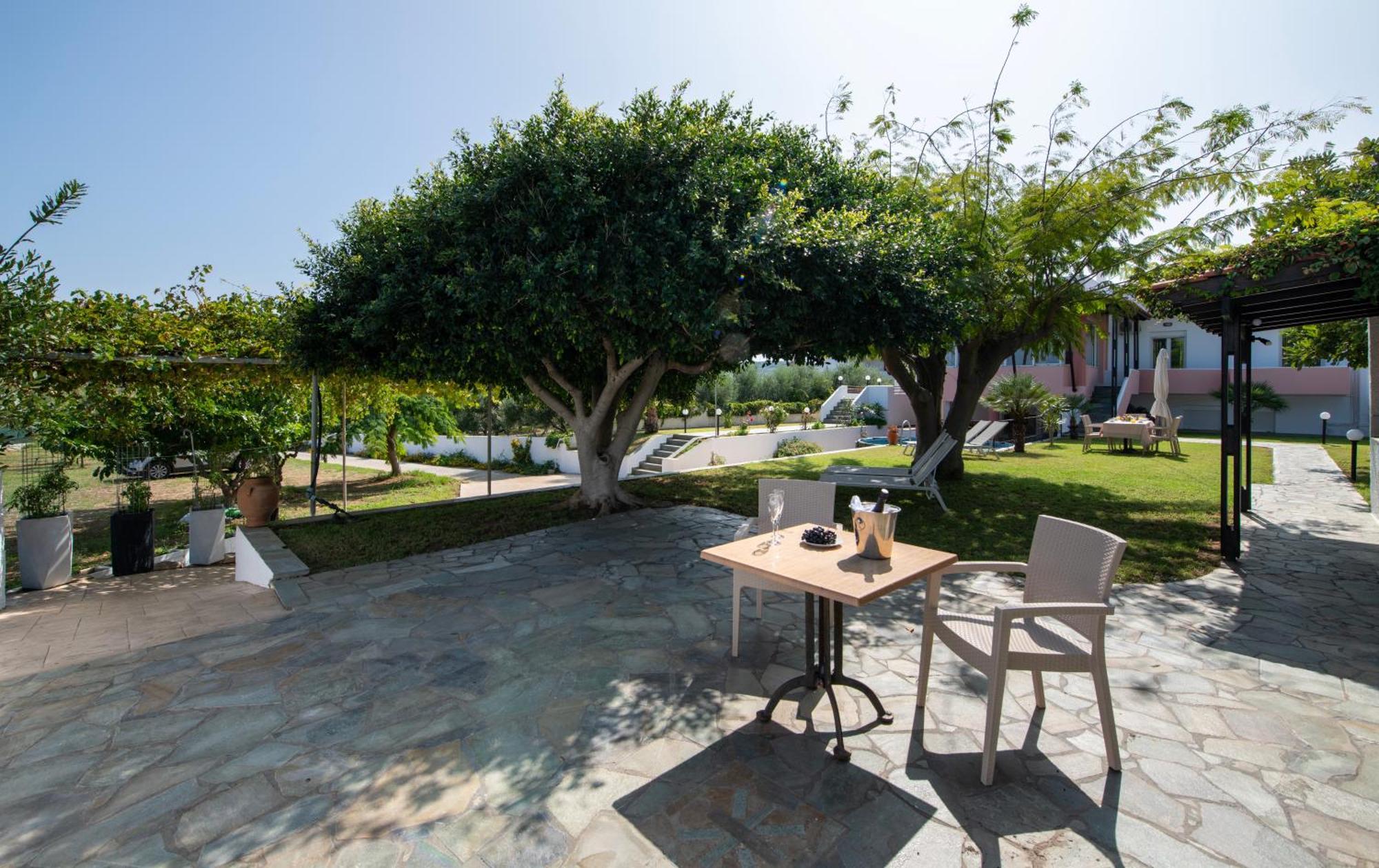 Eleni 100m From The Sea Holiday home