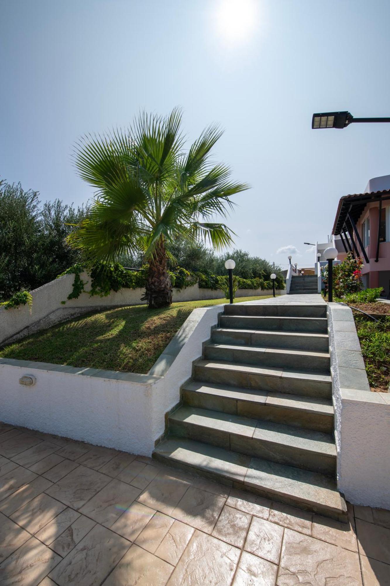 Eleni 100m From The Sea Holiday home