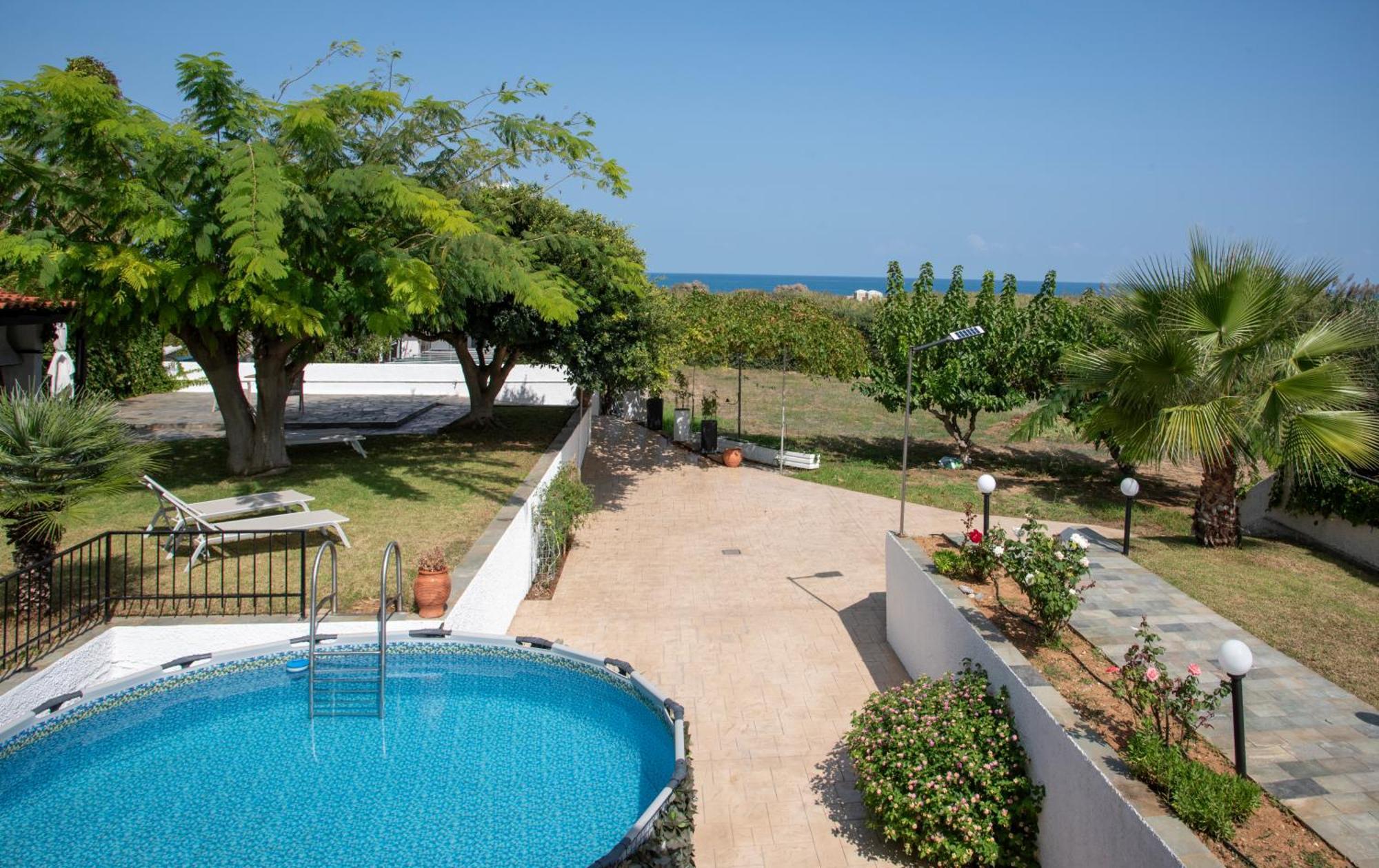 Holiday home Eleni 100m From The Sea Rapaniana