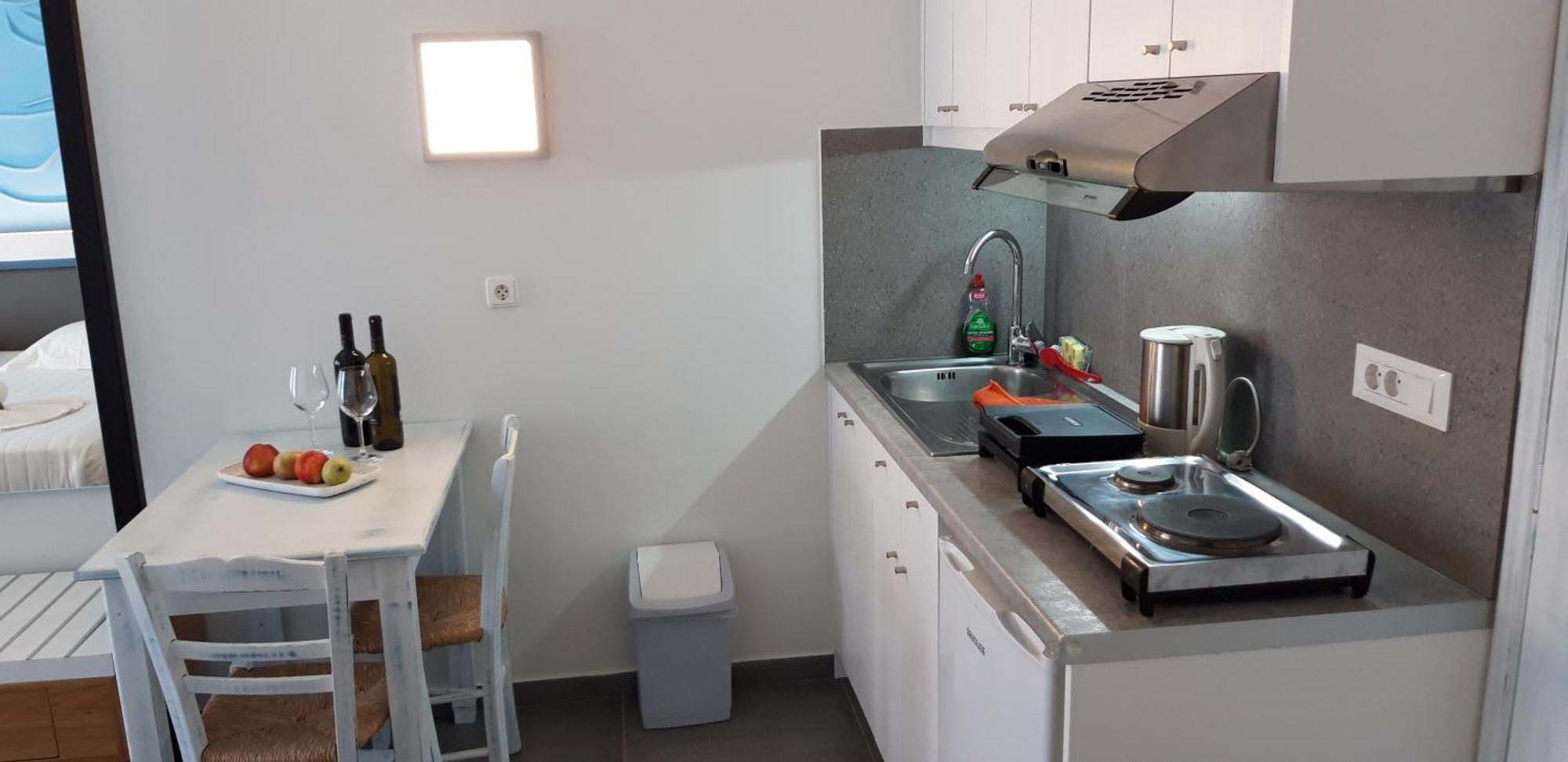 Aparthotel Niriides 3*