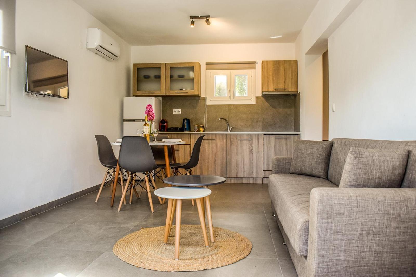 Apartment Ktima House