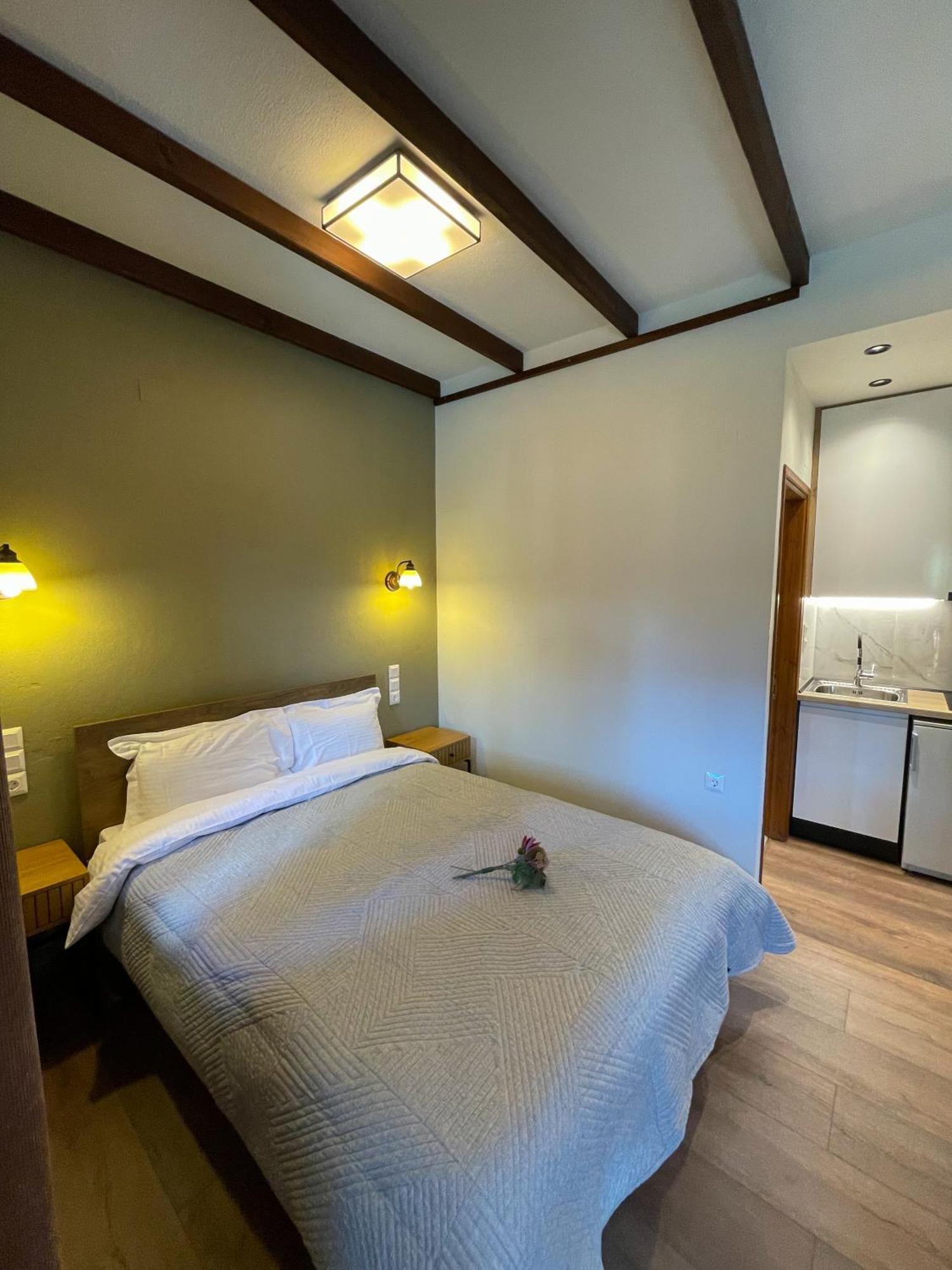 Giataki Apartment *