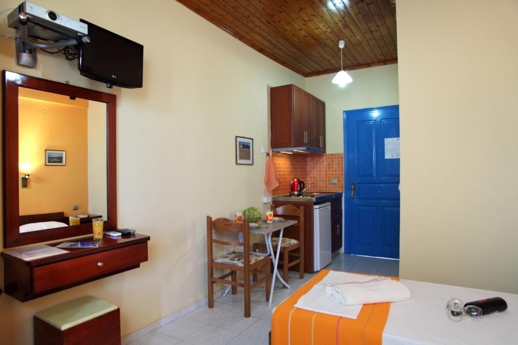 Apartment Paradise Studios Katomerion