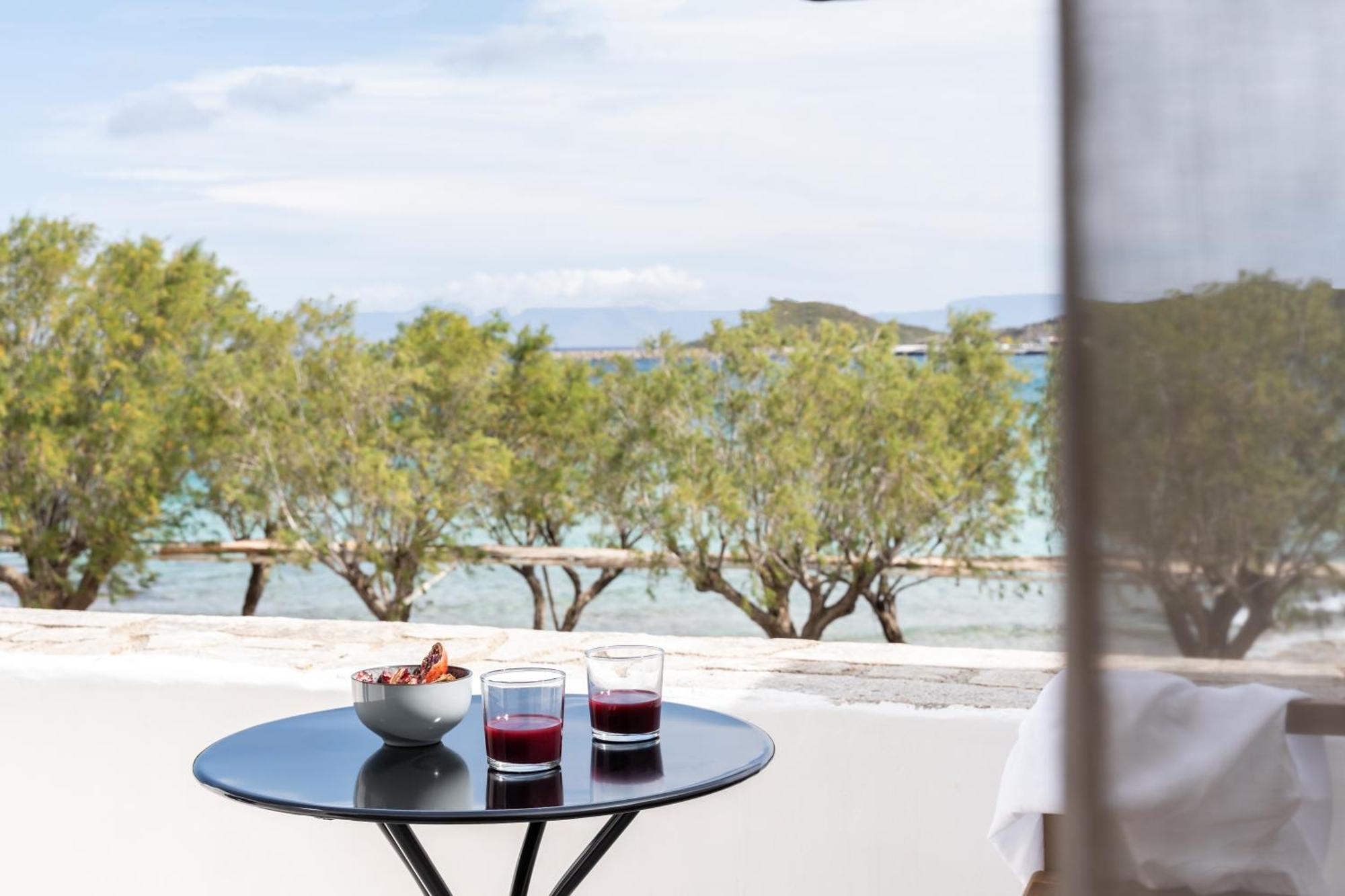 Eden Kythira Hotel *