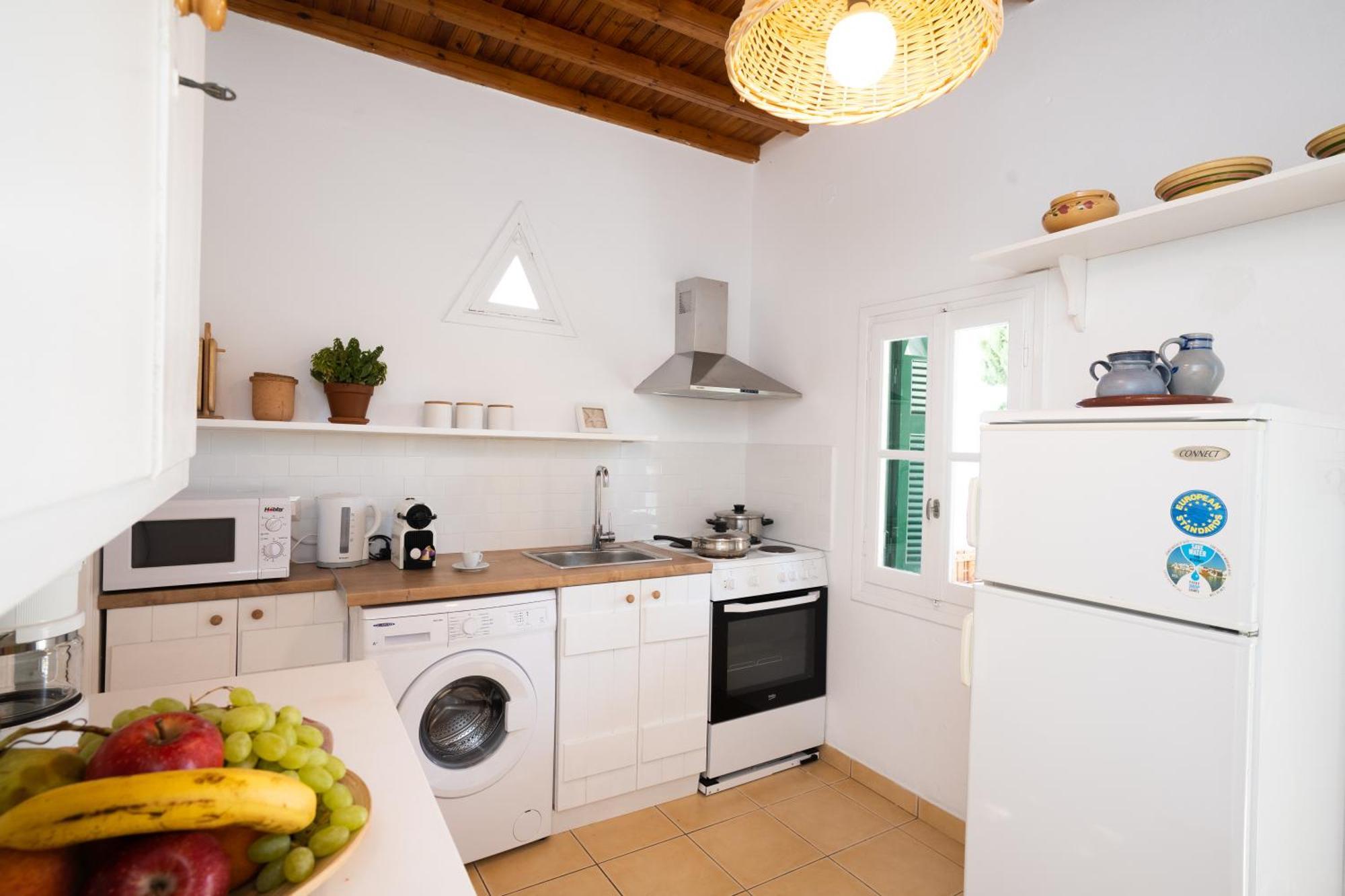Holiday home Charming House Platy Gialos *