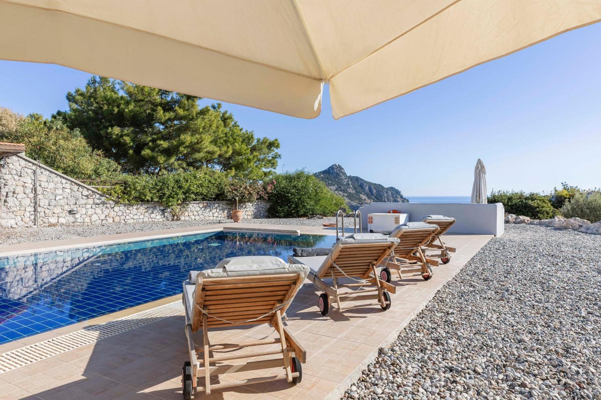 Katherina - Tsambika View Villa Archangelos (Rhodes)
