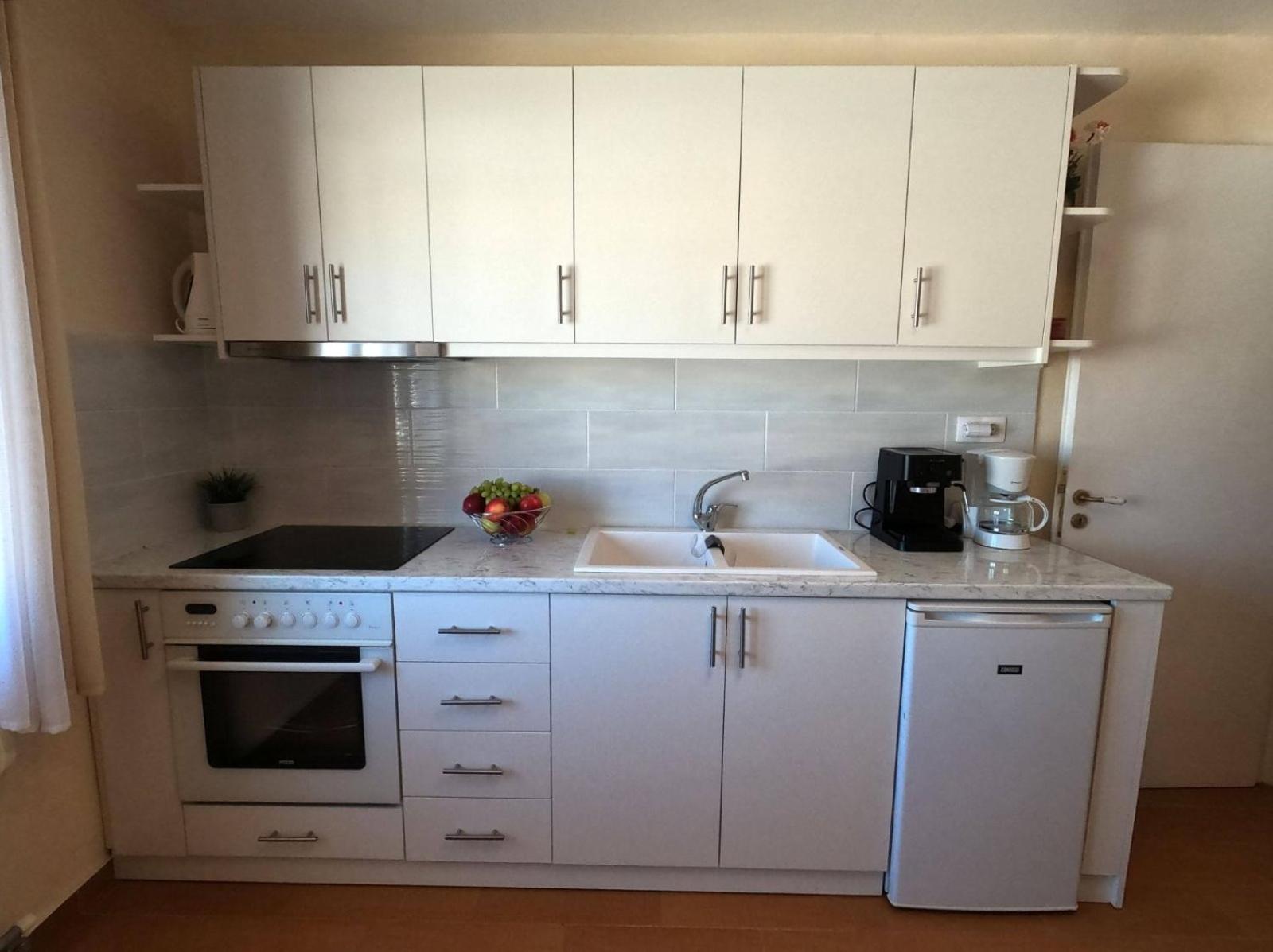 Apartment Bozikis House! A Cosy In The Centre Skiathos Town