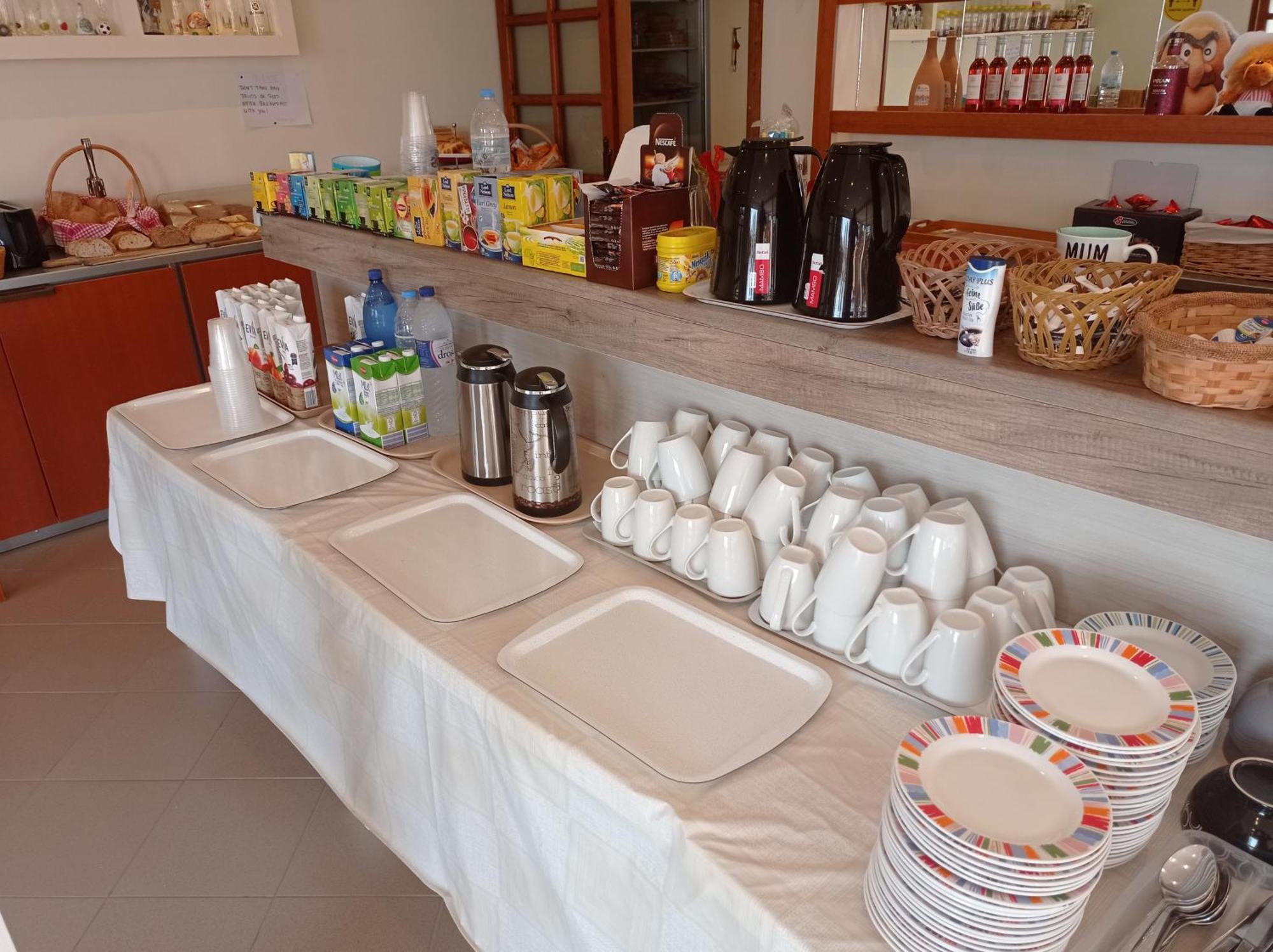 Aparthotel Alexandros