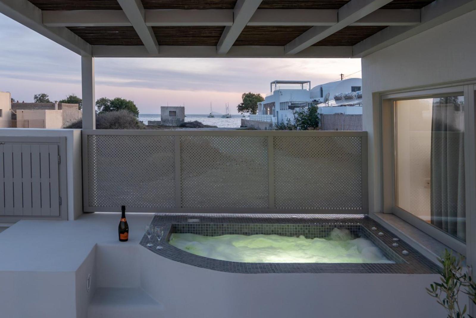New Sea Serenity Next To The Sea With Private Jacuzzi Villa