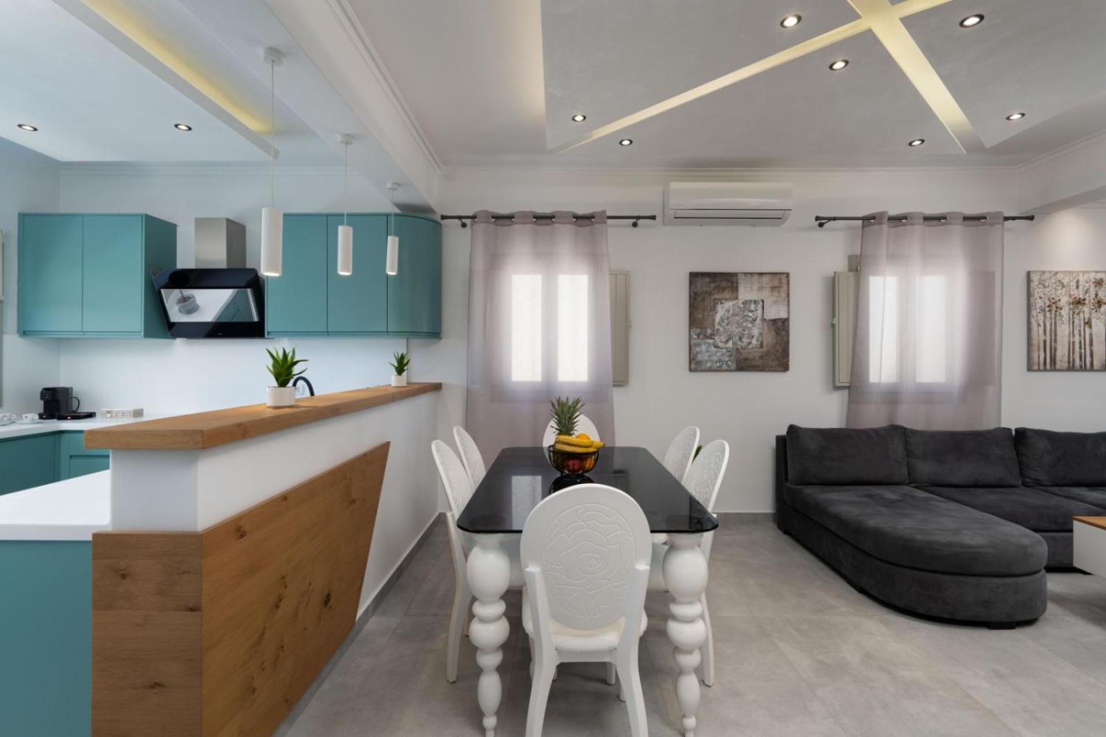 New Sea Serenity Next To The Sea With Private Jacuzzi Villa Vlychada