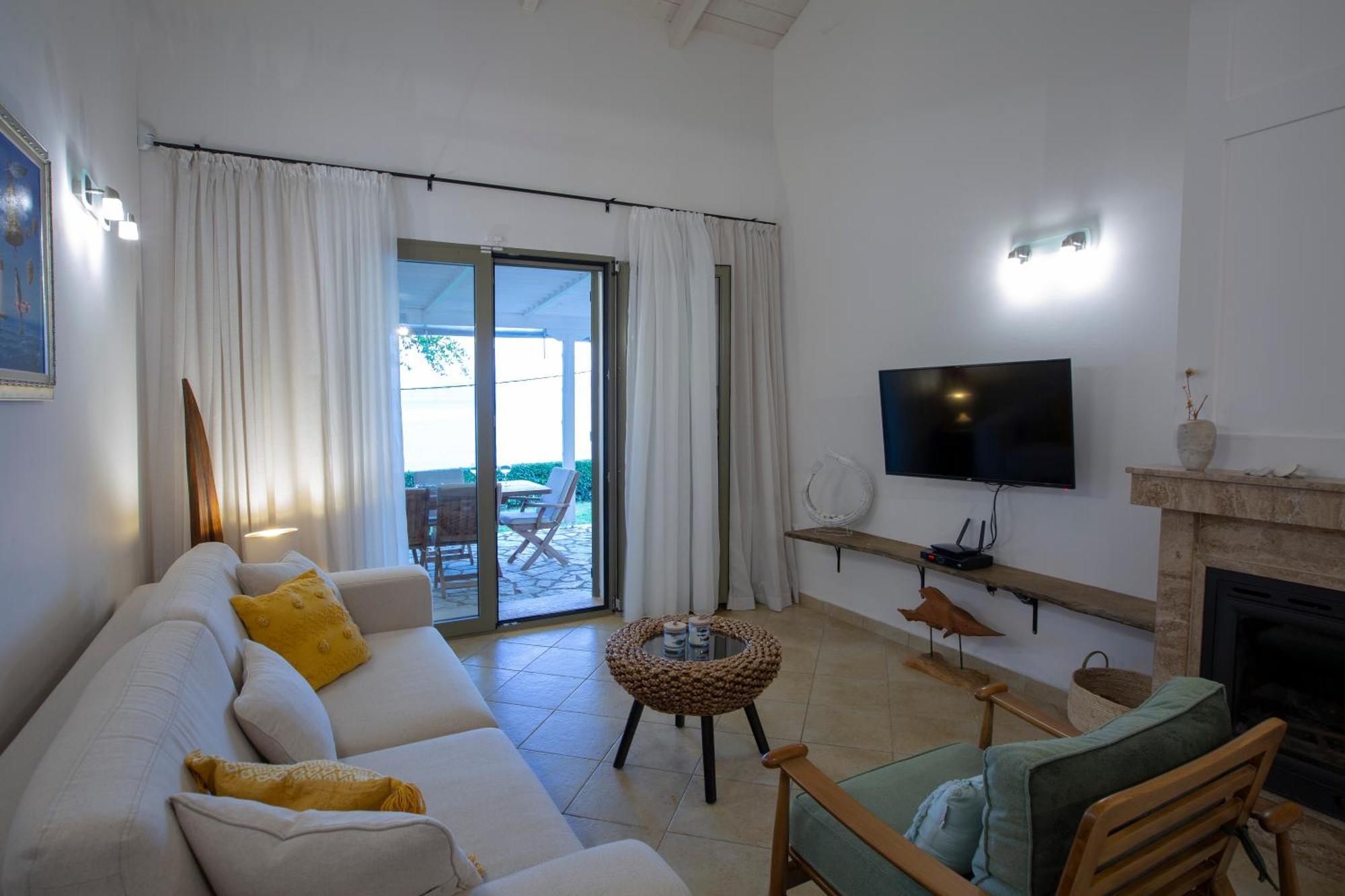 Villa Ionian Calm *