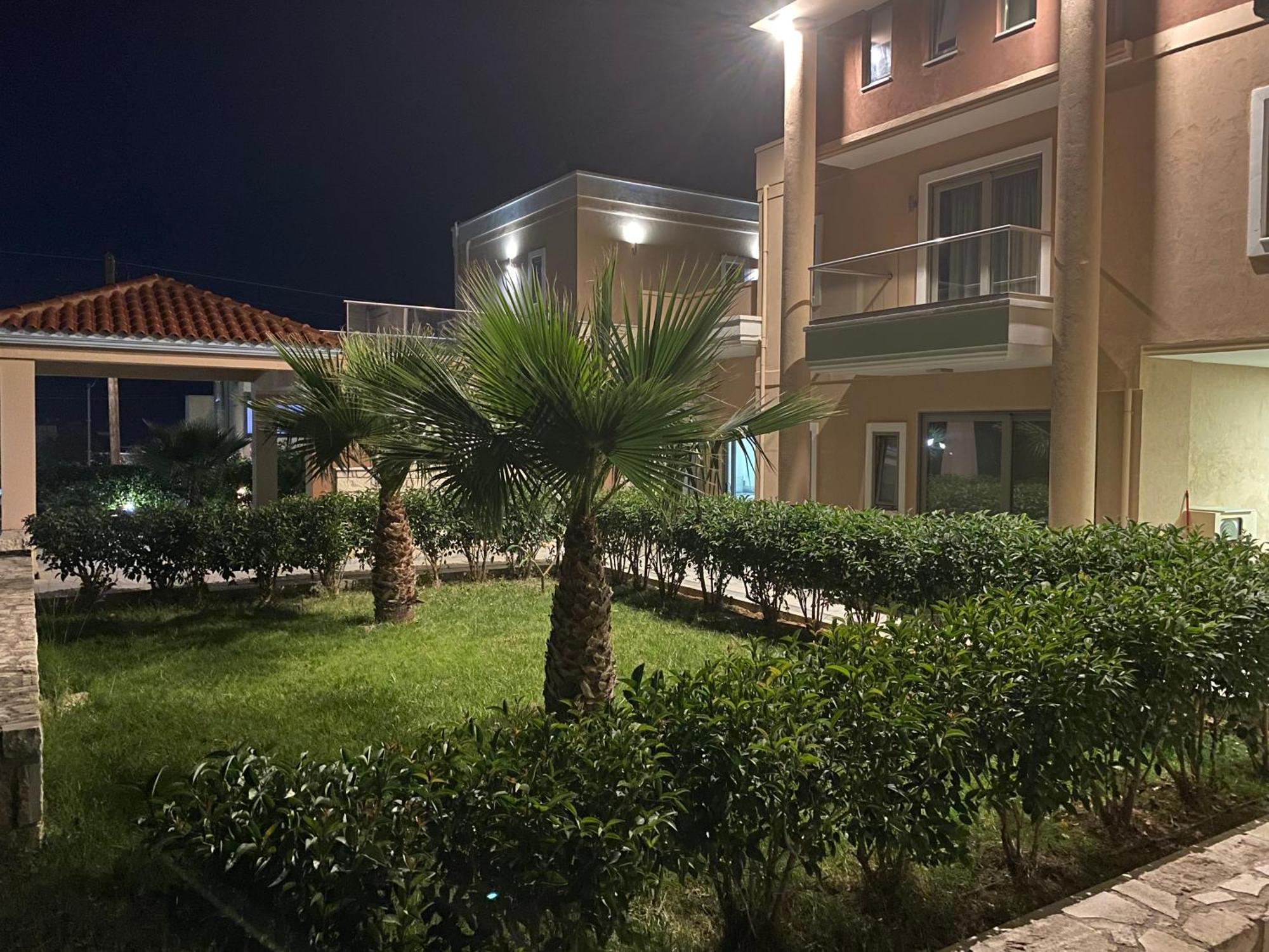 Aparthotel Golden Victory 2*