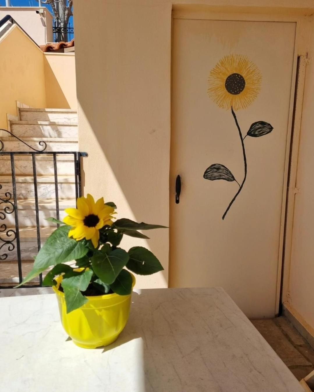 Holiday home Eagles Nest Athenian Riviera In Aghia Marina Near Lagonisi, Next To The Close To Athens Airport