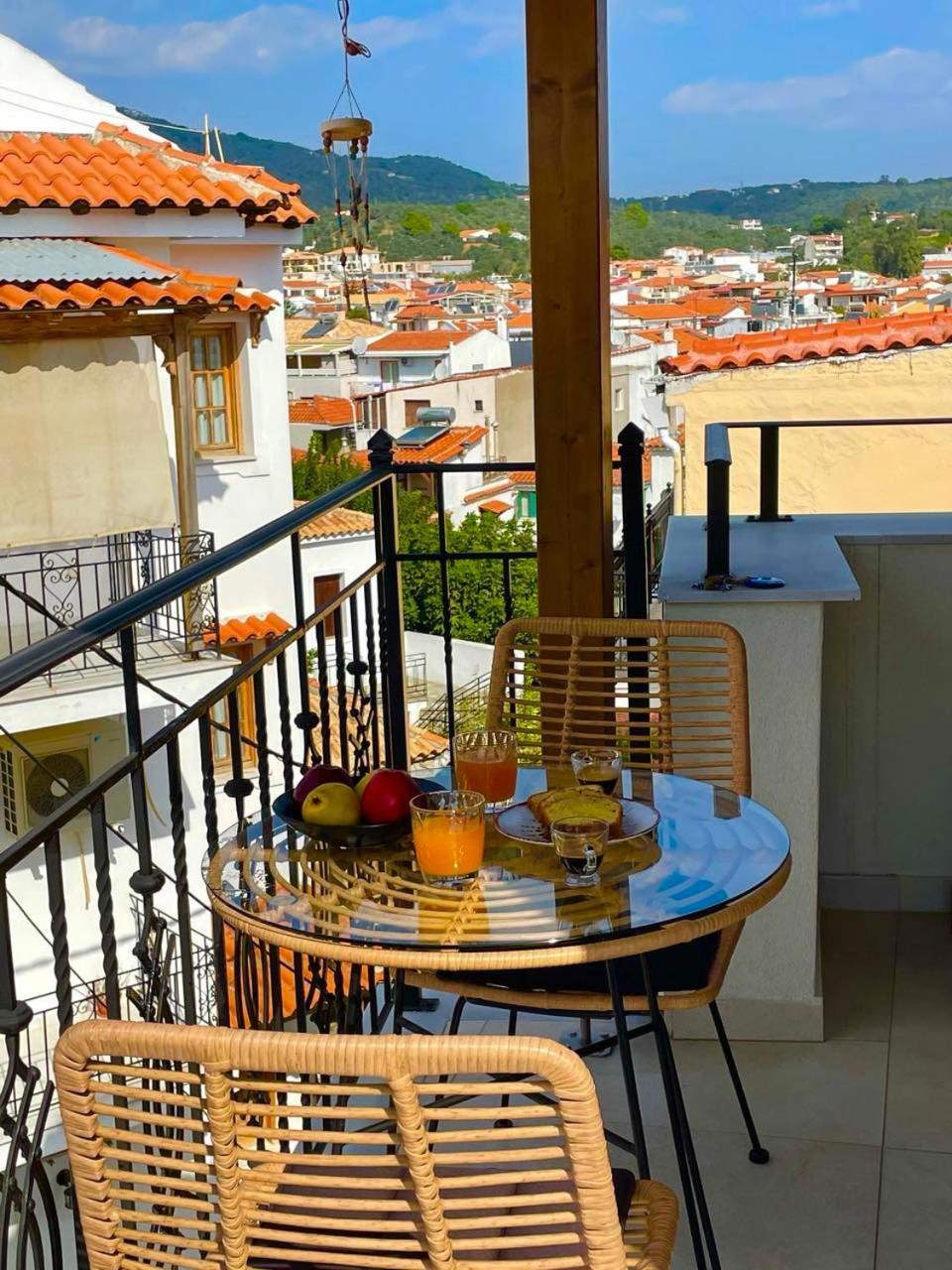 Eumorphia & Aparthotel Skiathos Town