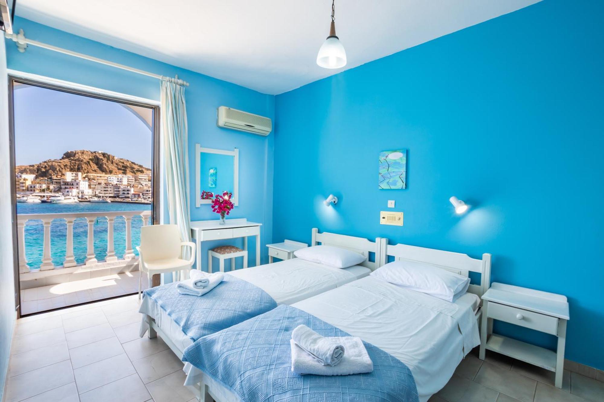 P I G A D I A B A Y Aparthotel