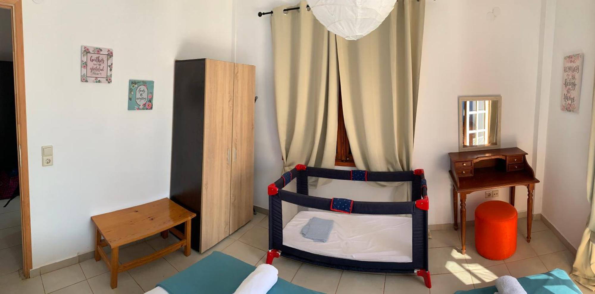 La Bandolaise A Holiday home Perdika (Aegina)
