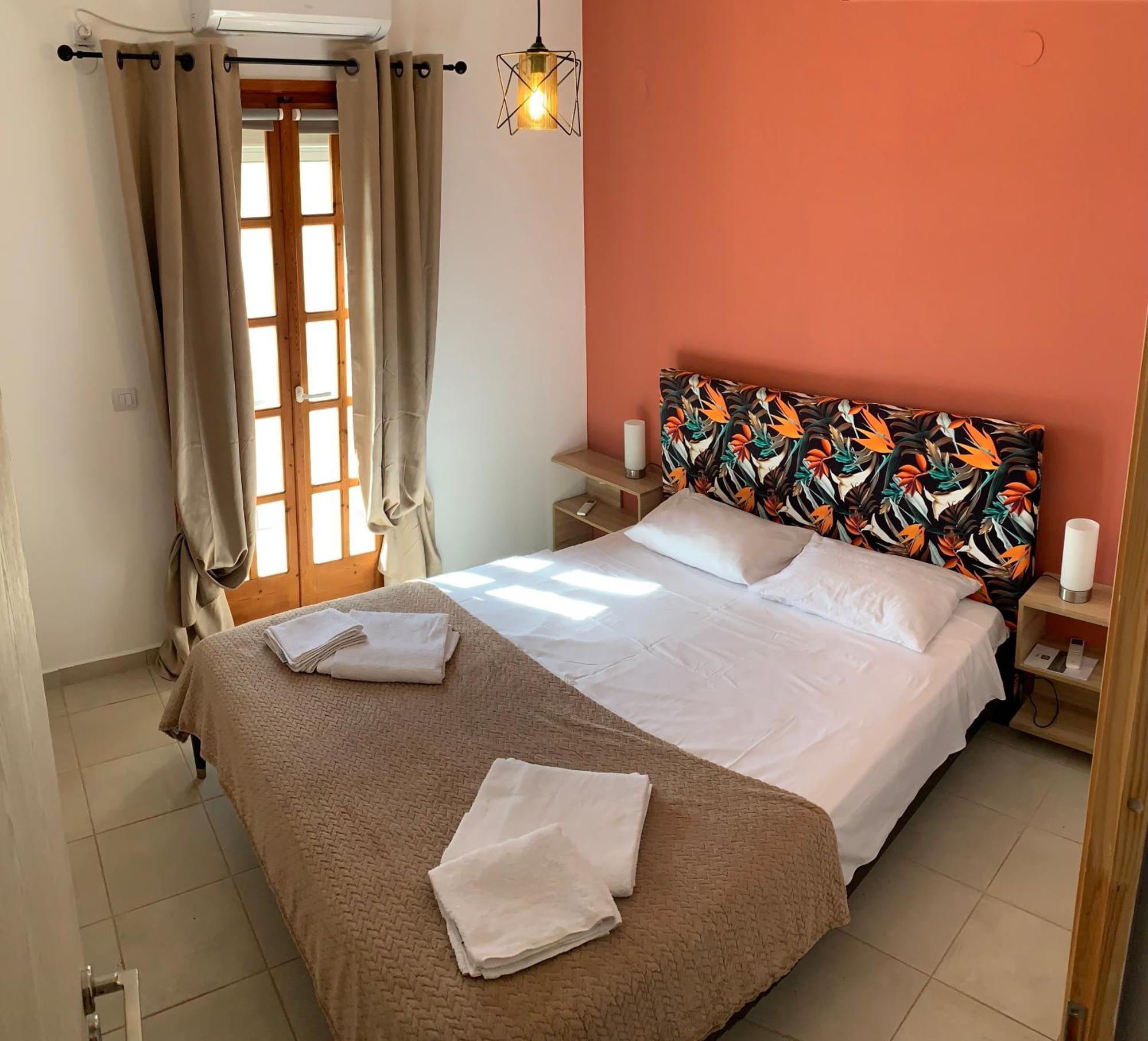 La Bandolaise A Holiday home *