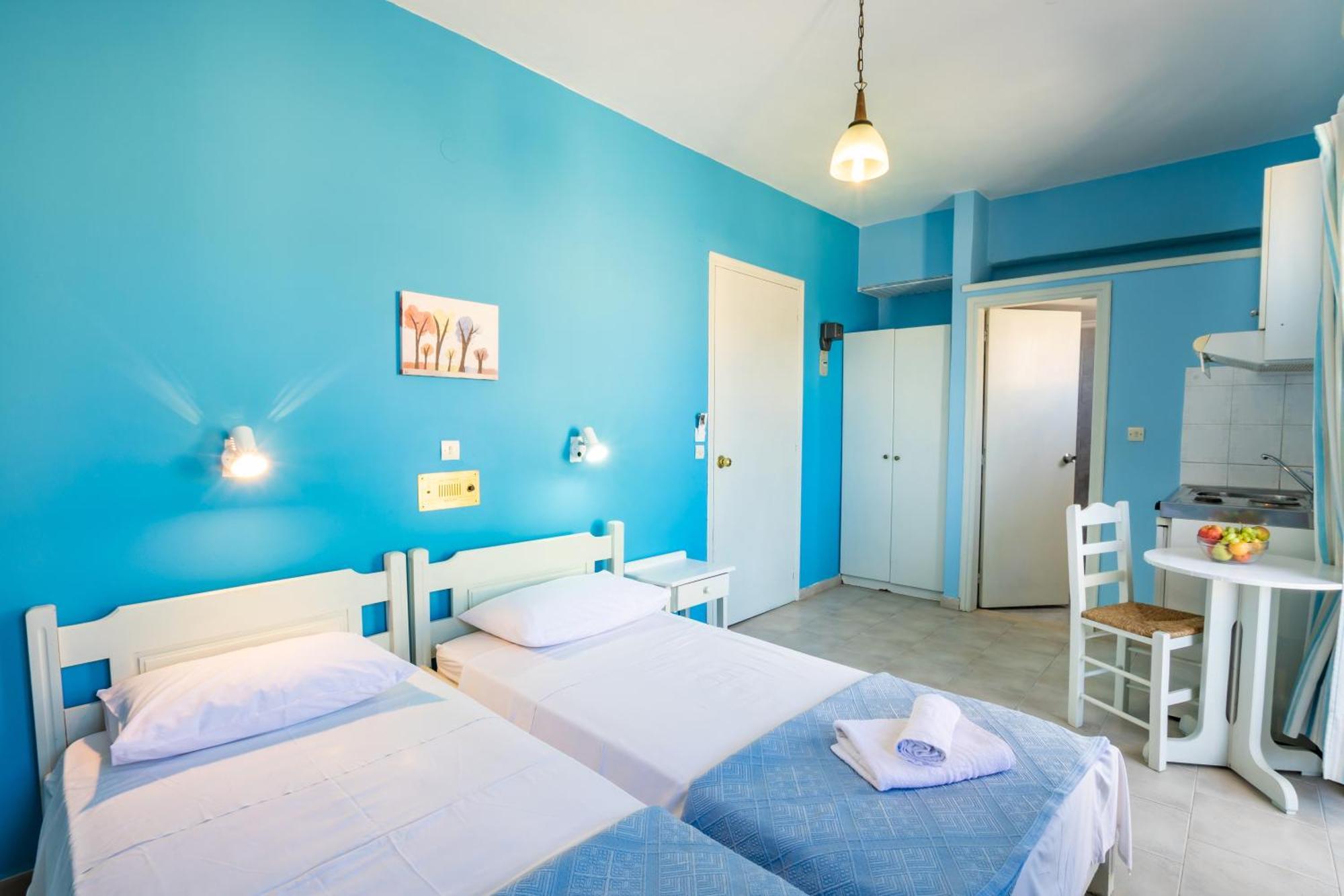 P I G A D I A B A Y Aparthotel