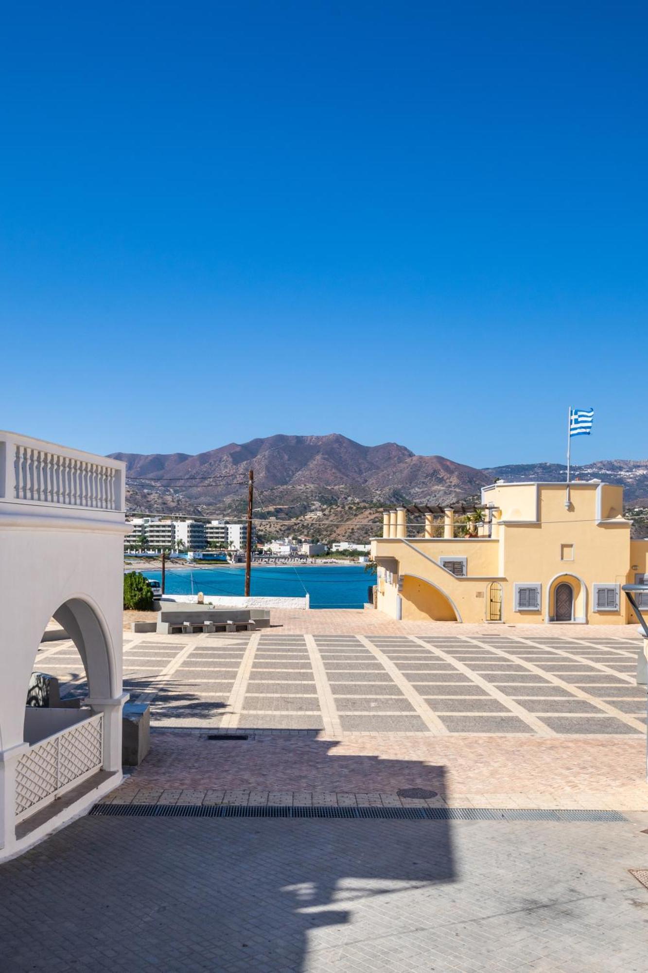 Aparthotel P I G A D I A B A Y Karpathos Town (Pigadia)