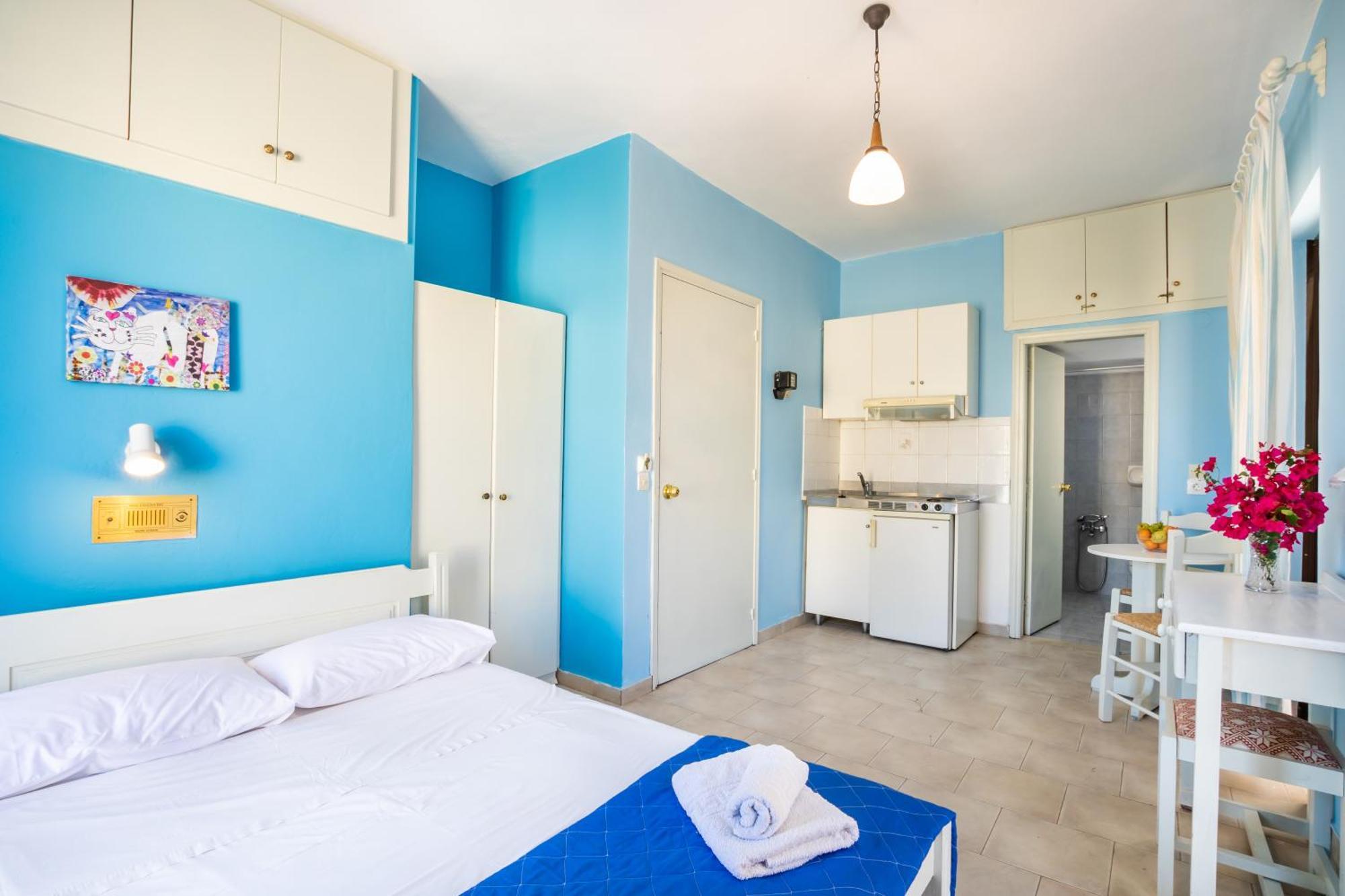 P I G A D I A B A Y Aparthotel Karpathos Town (Pigadia)