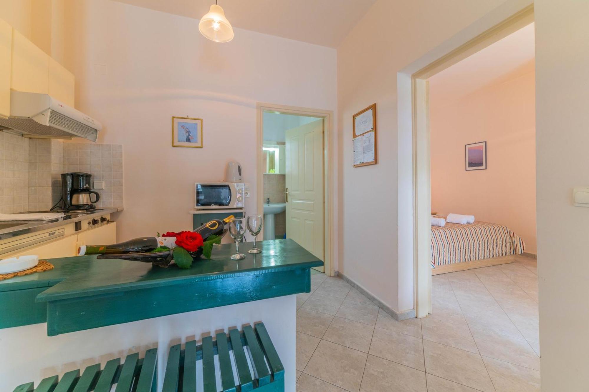 Kastro 3*