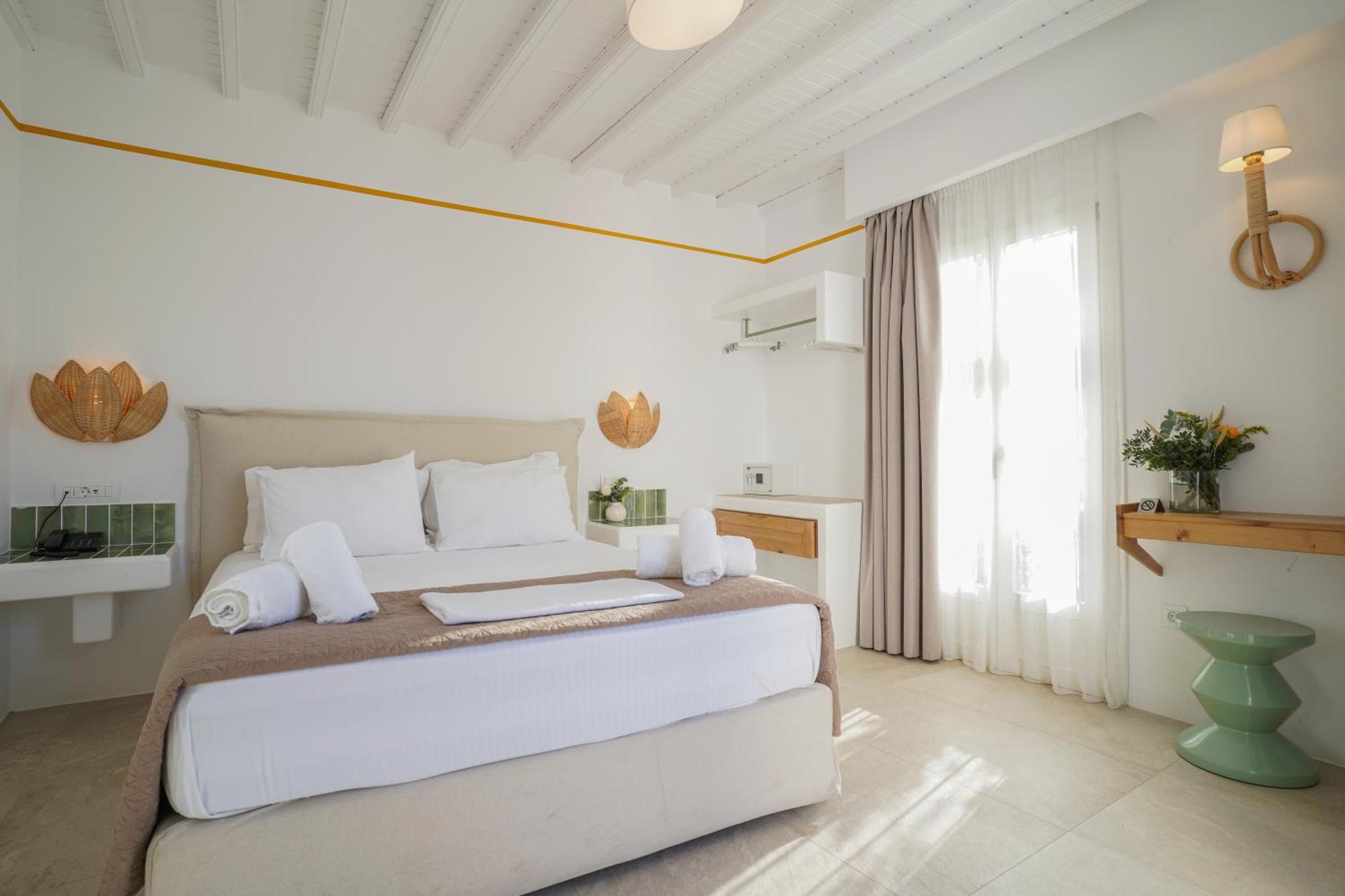 Hotel 23 Mykonos 3*