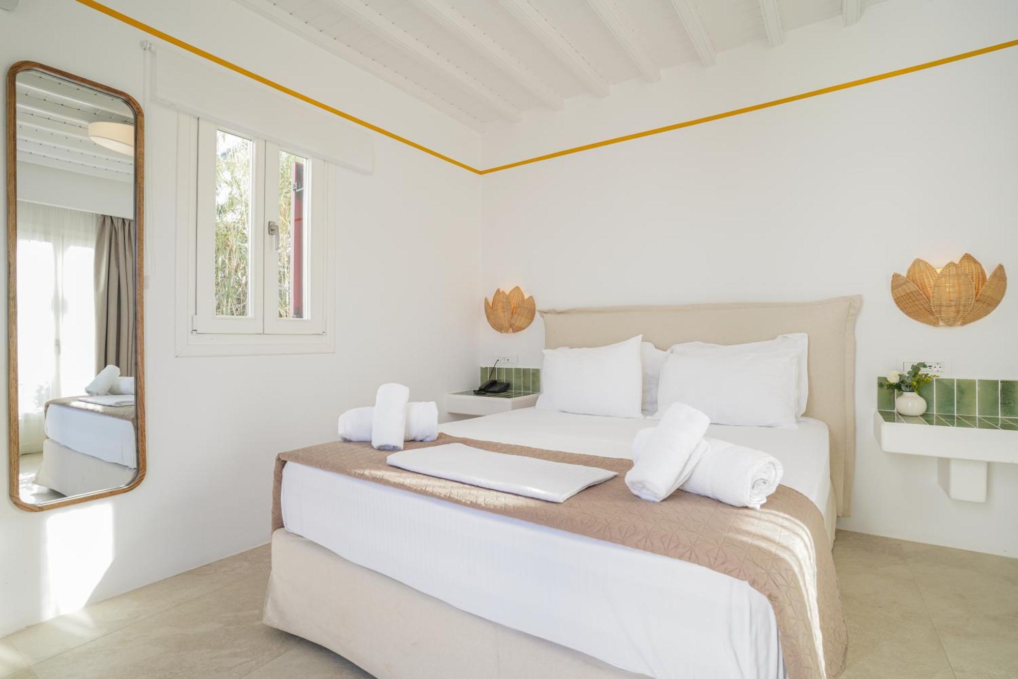 Hotel 23 Mykonos 3*