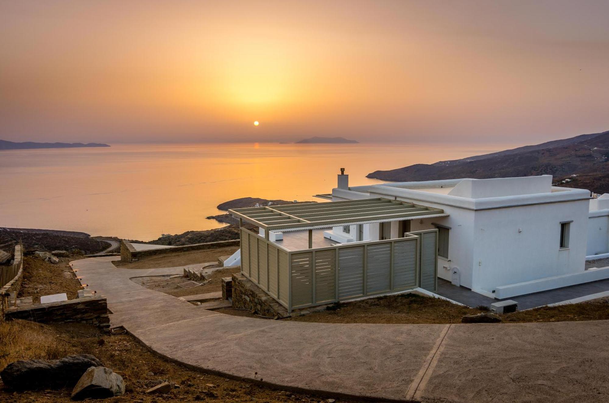 Alos * Agios Romanos