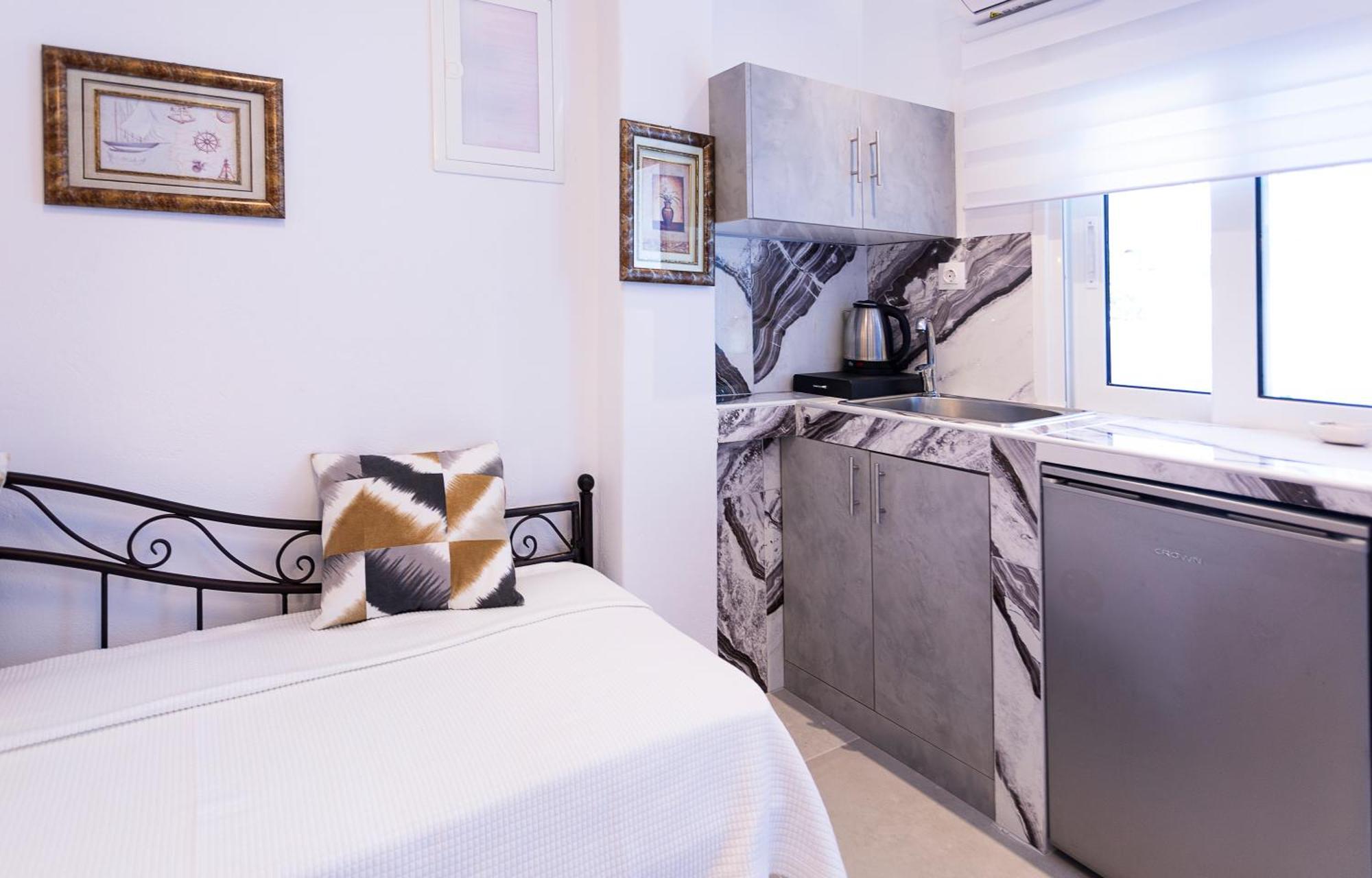 Guest house Vassilia On The Serifos Livadakia