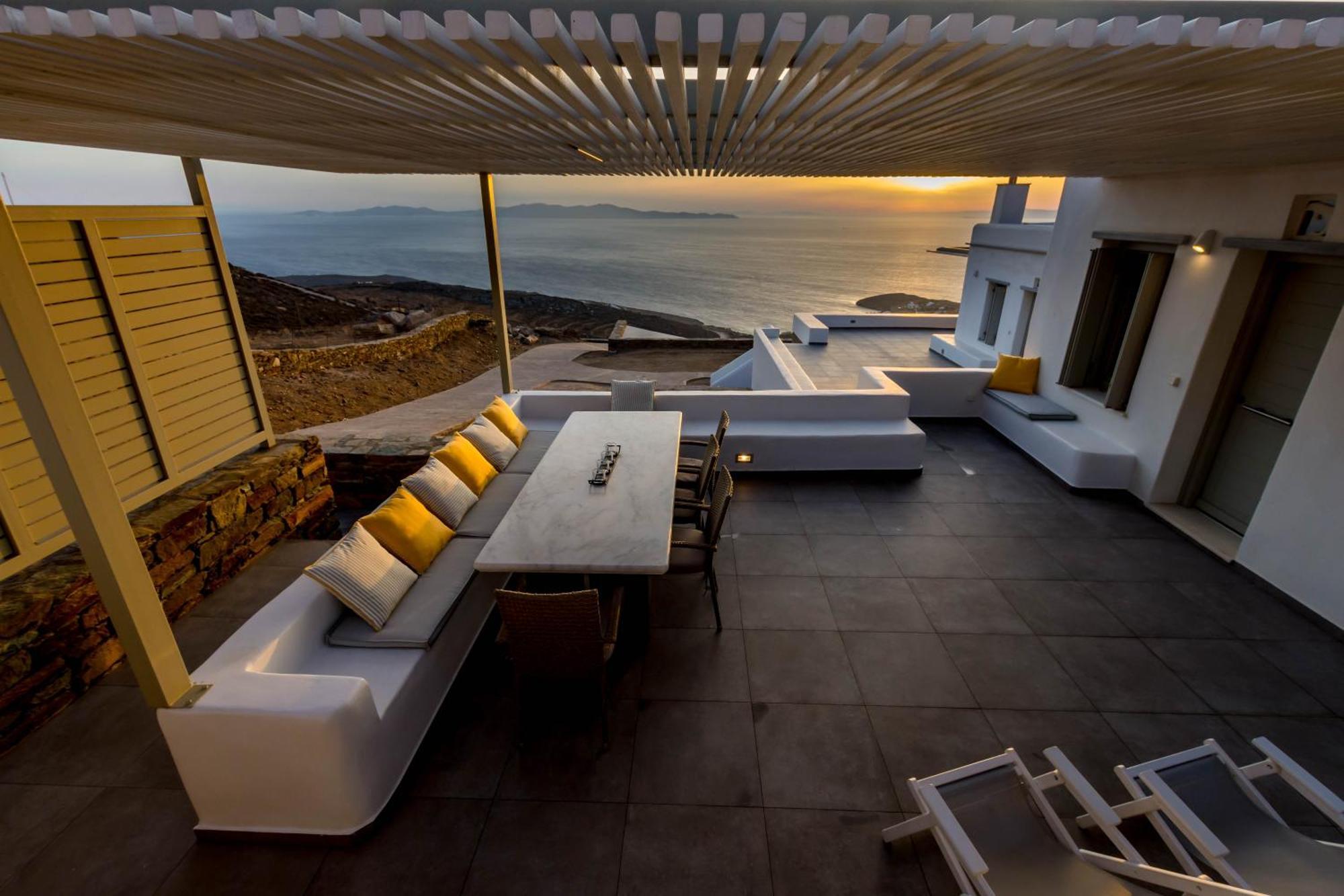 Alos Villa
